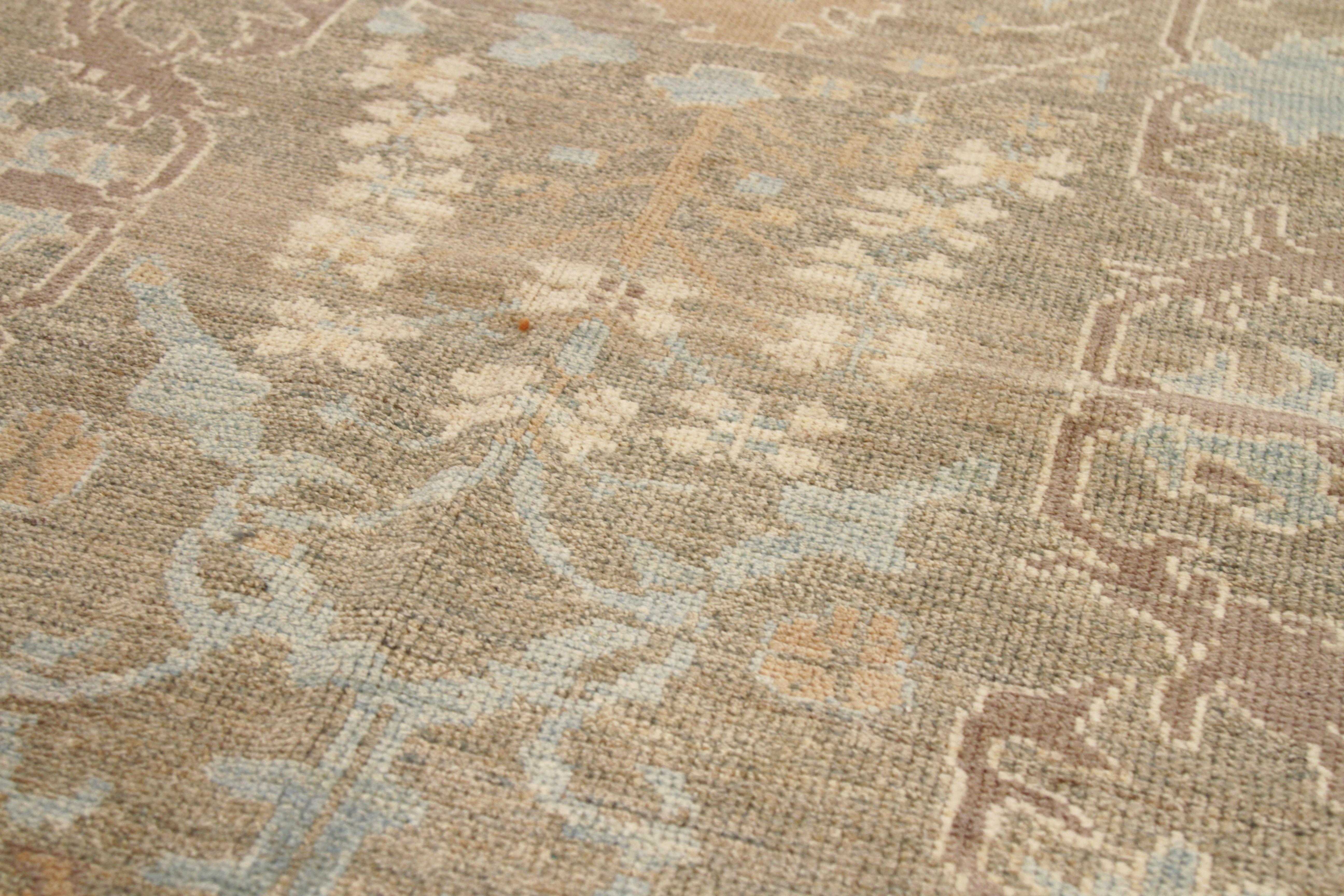 Unknown Contemporary Persian Oushak Rug Flower-Patterned in Blue and Brown For Sale