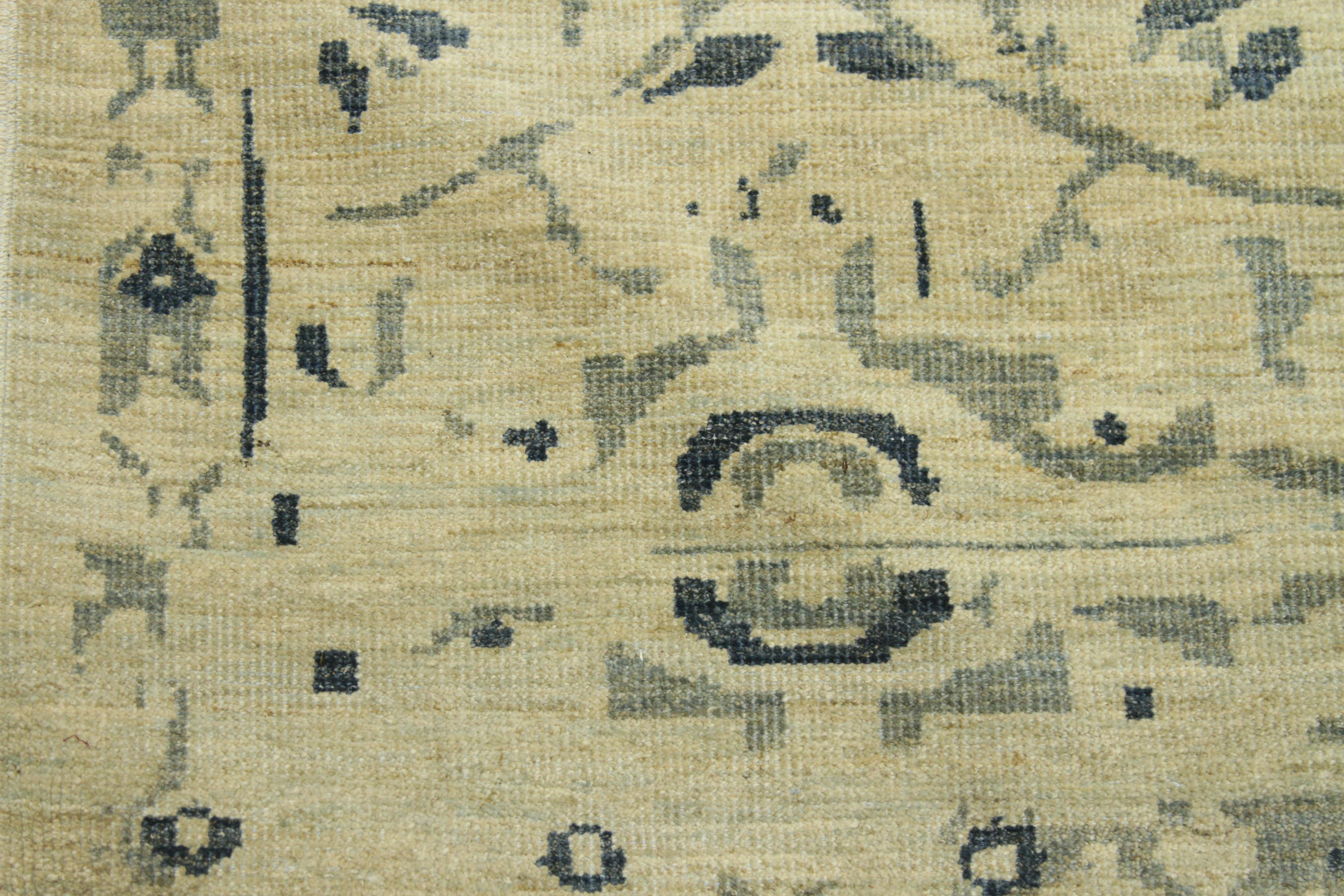 Contemporary Persian Rug Sultanabad Design with Blue and Gray ‘Boteh’ Details For Sale 4