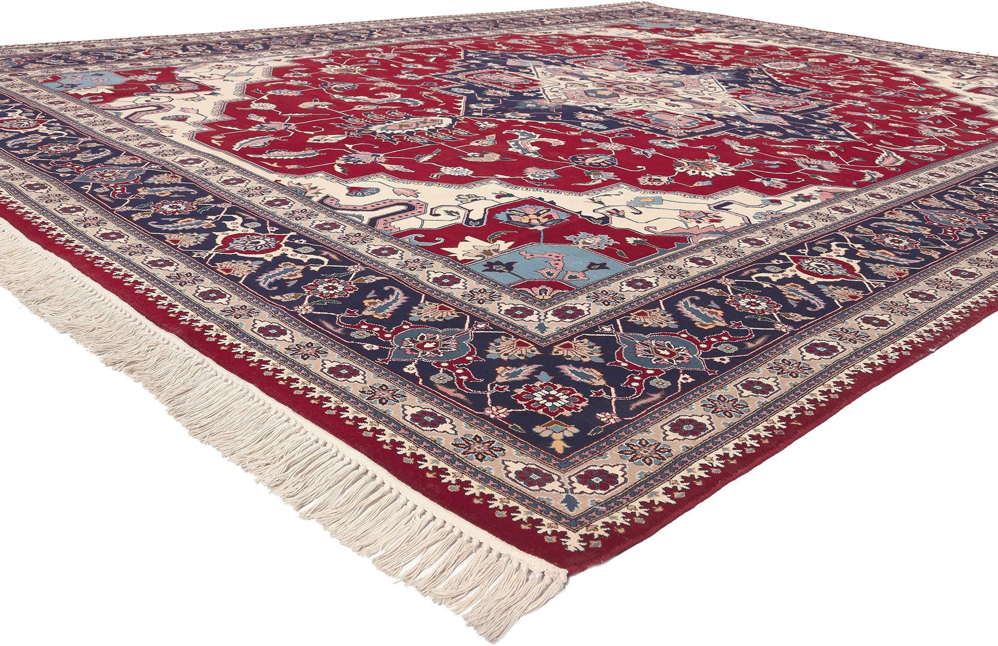 72064 Vintage Pakistani Serapi Rug, 09’00 x 12’01.
Stately elegance meets timeless appeal in this hand knotted wool vintage Pakistani Serapi rug. The decorative geometric details and sophisticated color palette woven into this piece work together