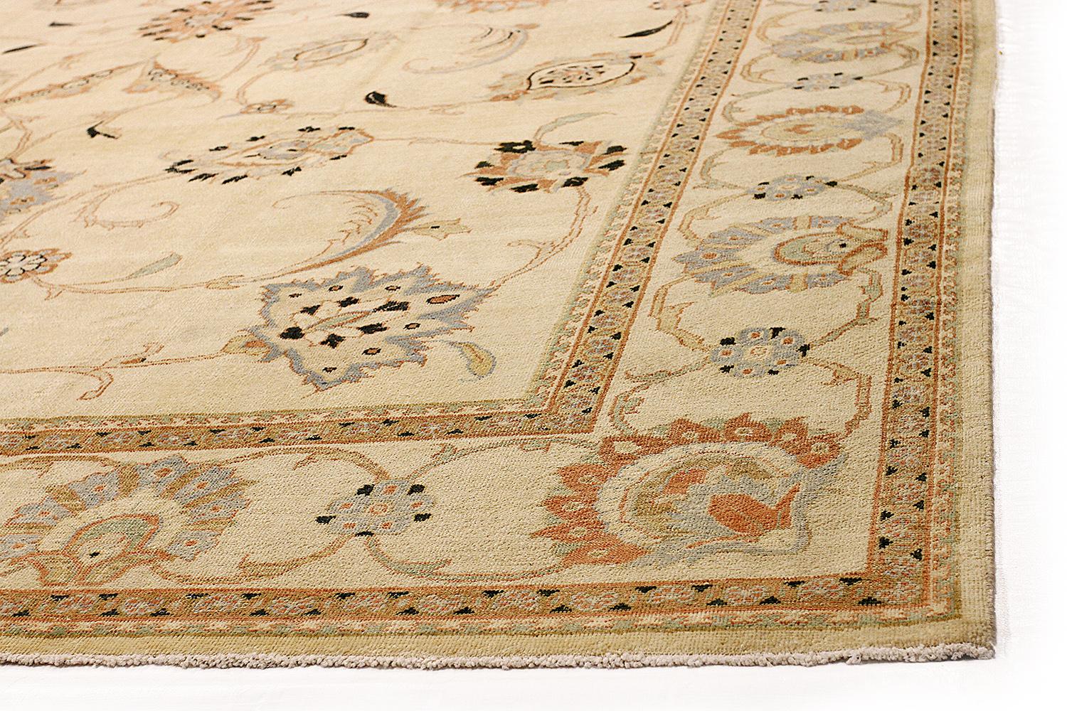 Contemporary Persian Sultanabad Rug with Brown and Gray Floral Motifs In New Condition For Sale In Dallas, TX