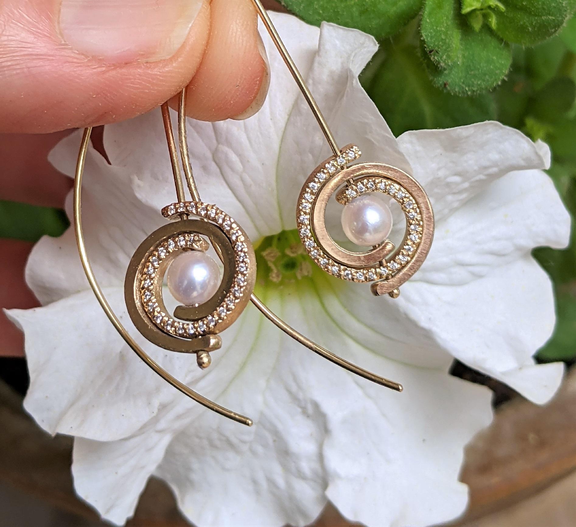 Contemporary Petite Dangle Earrings in 14k Gold with Akoya Pearl and Diamonds 1