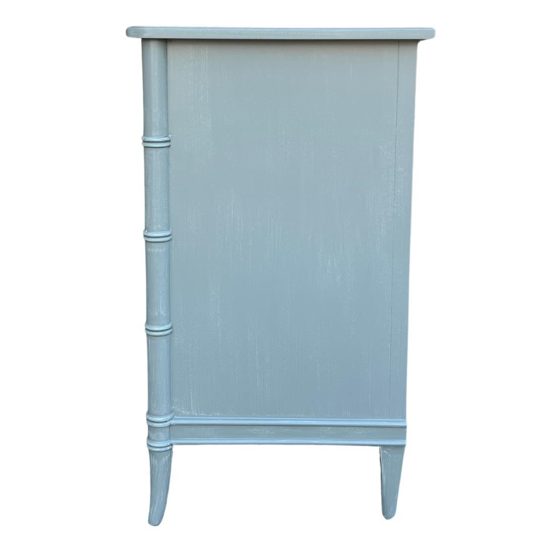 Métal Armoire peinte contemporaine Phillips Scott en vente