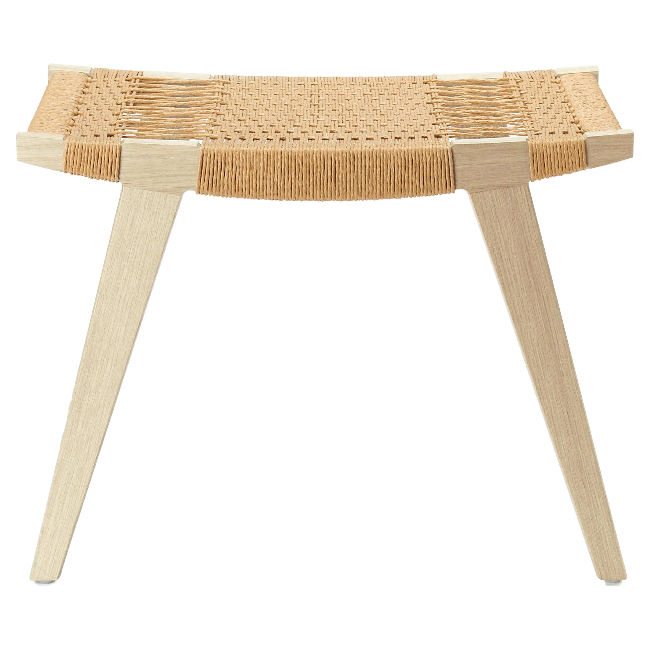 Taburete pi contemporáneo, estructura de roble encalado, asiento de cuerda danesa natural