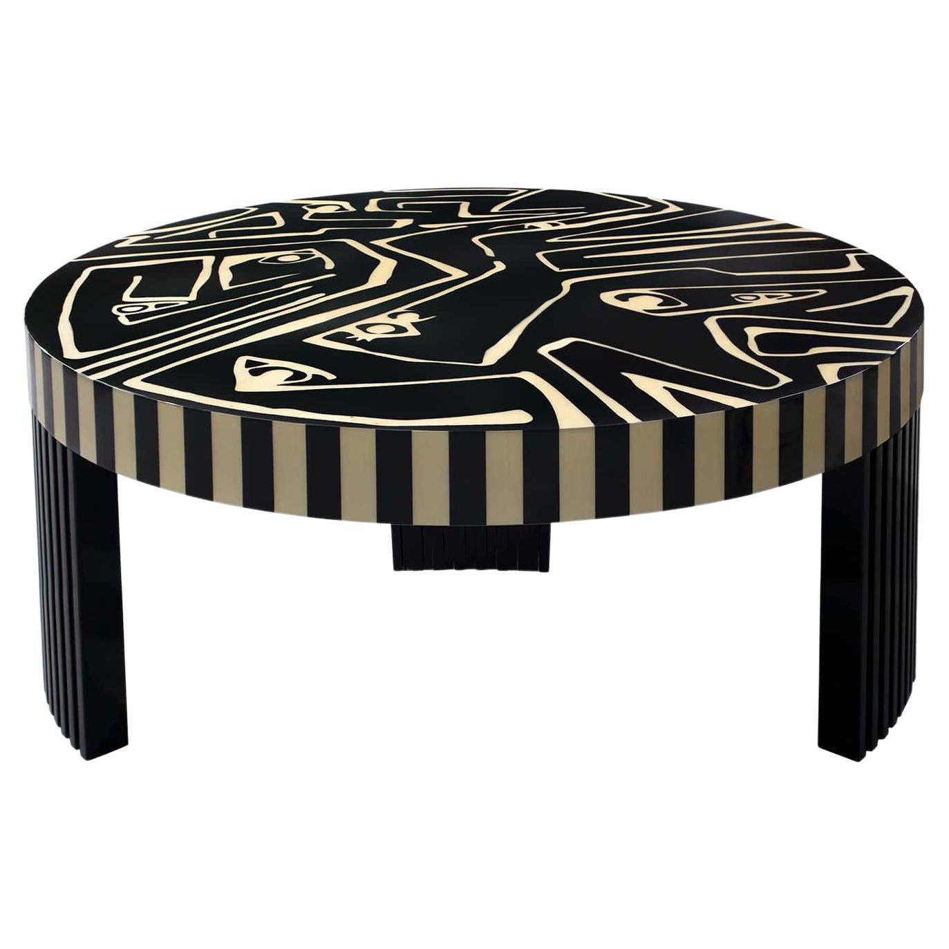 Contemporary Round Center Coffee Table in Wood Marquetry Black & White For Sale