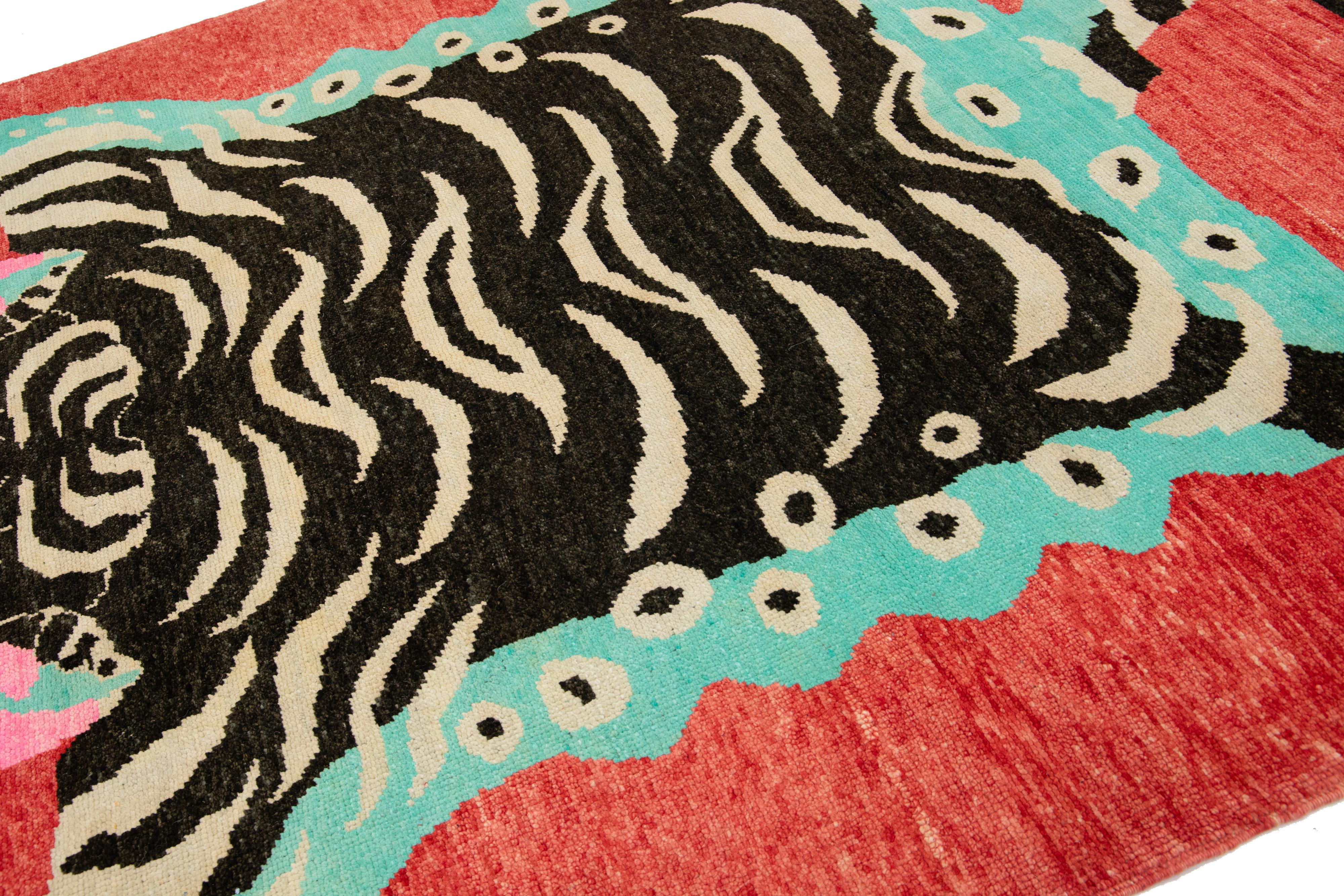 Contemporary Pictorial Designed Handmade Wool Rug In Red In New Condition For Sale In Norwalk, CT