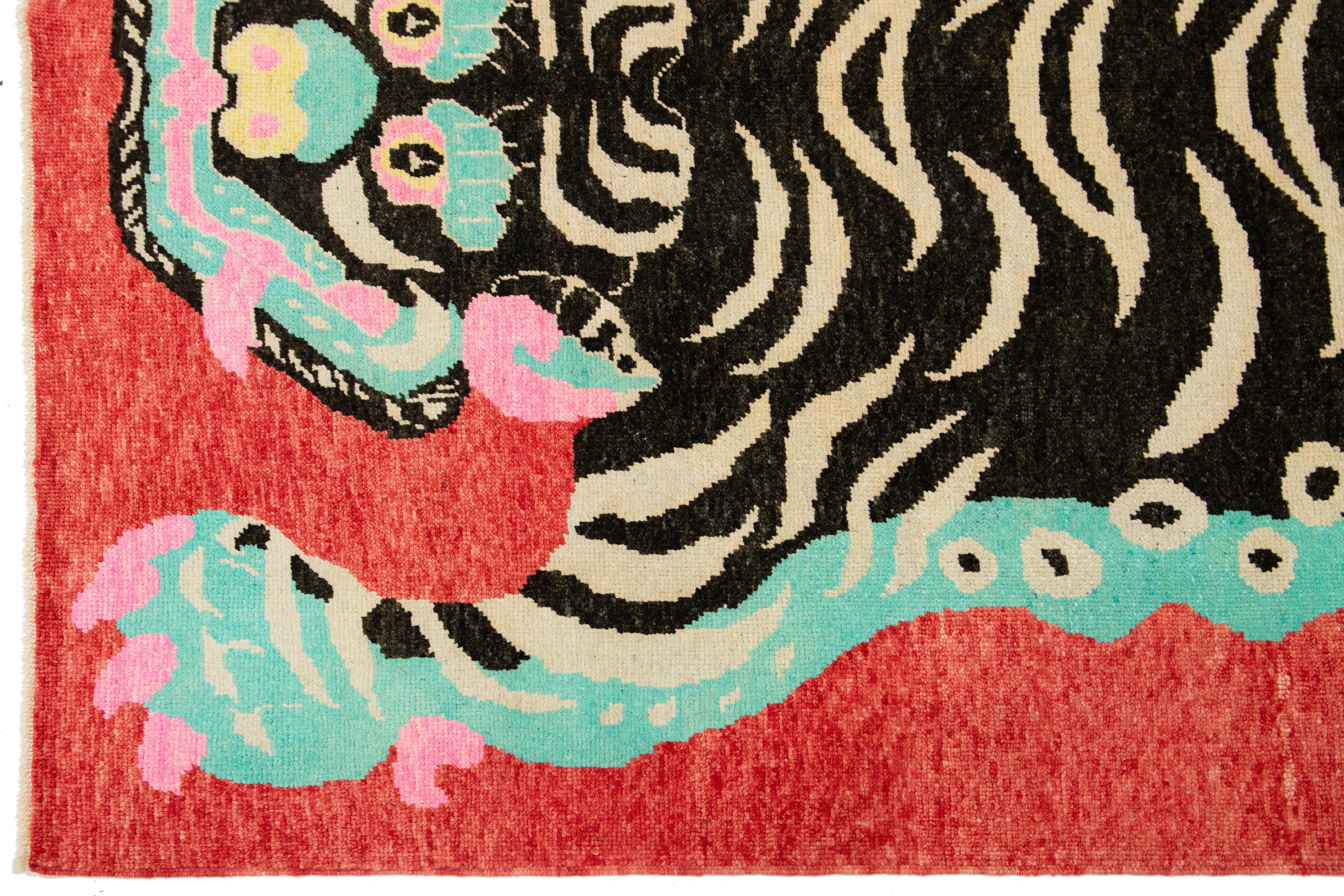 Laine Tapis en laine fait main Contemporary Design/One, rouge en vente