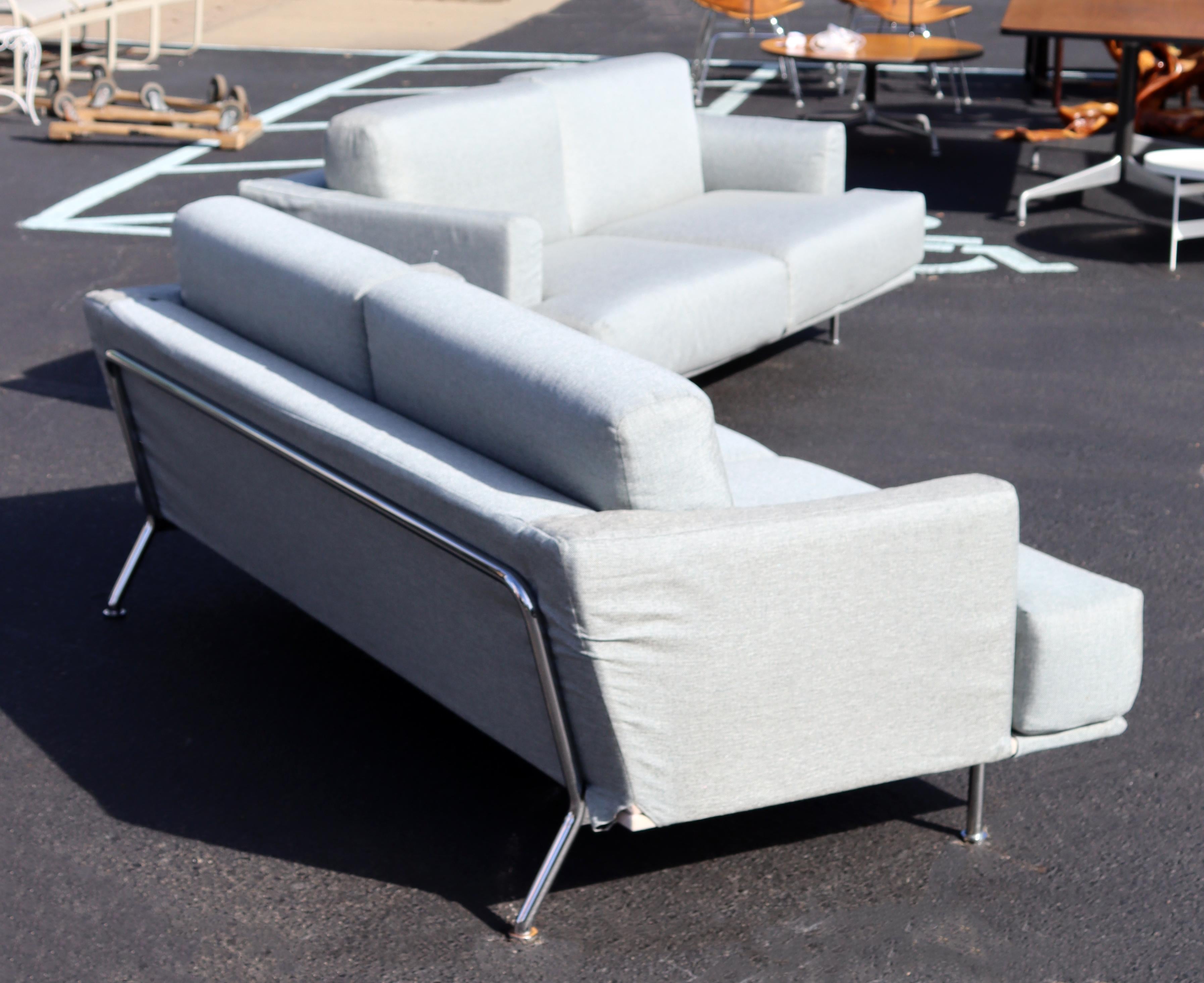 Late 20th Century Contemporary Piero Lissoni Cassina Nest Dove Gray on Chrome Sofa Italy 1990s