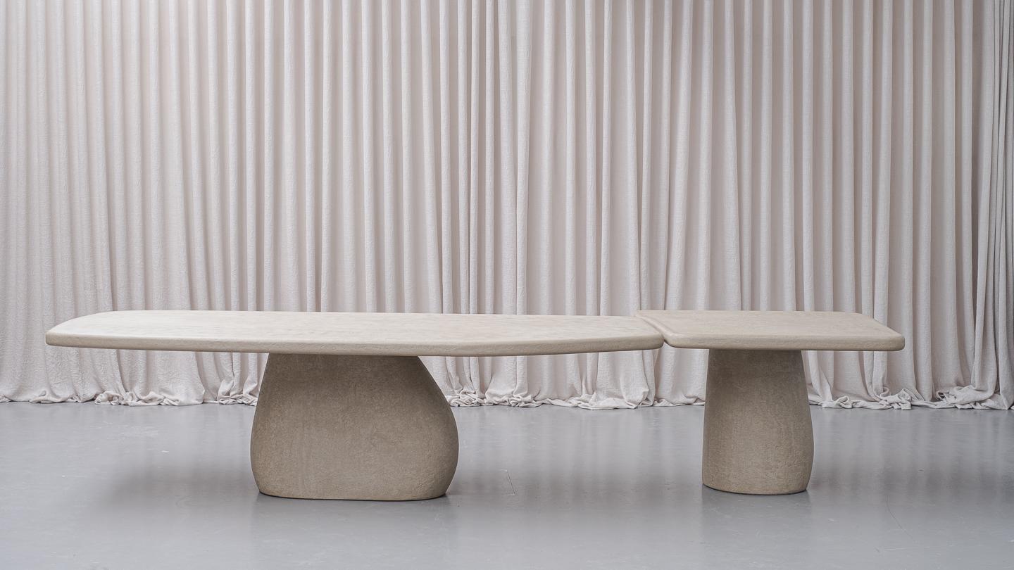 Table de salle à manger contemporaine Pigalle, 330 par Armand & Francine en vente 4