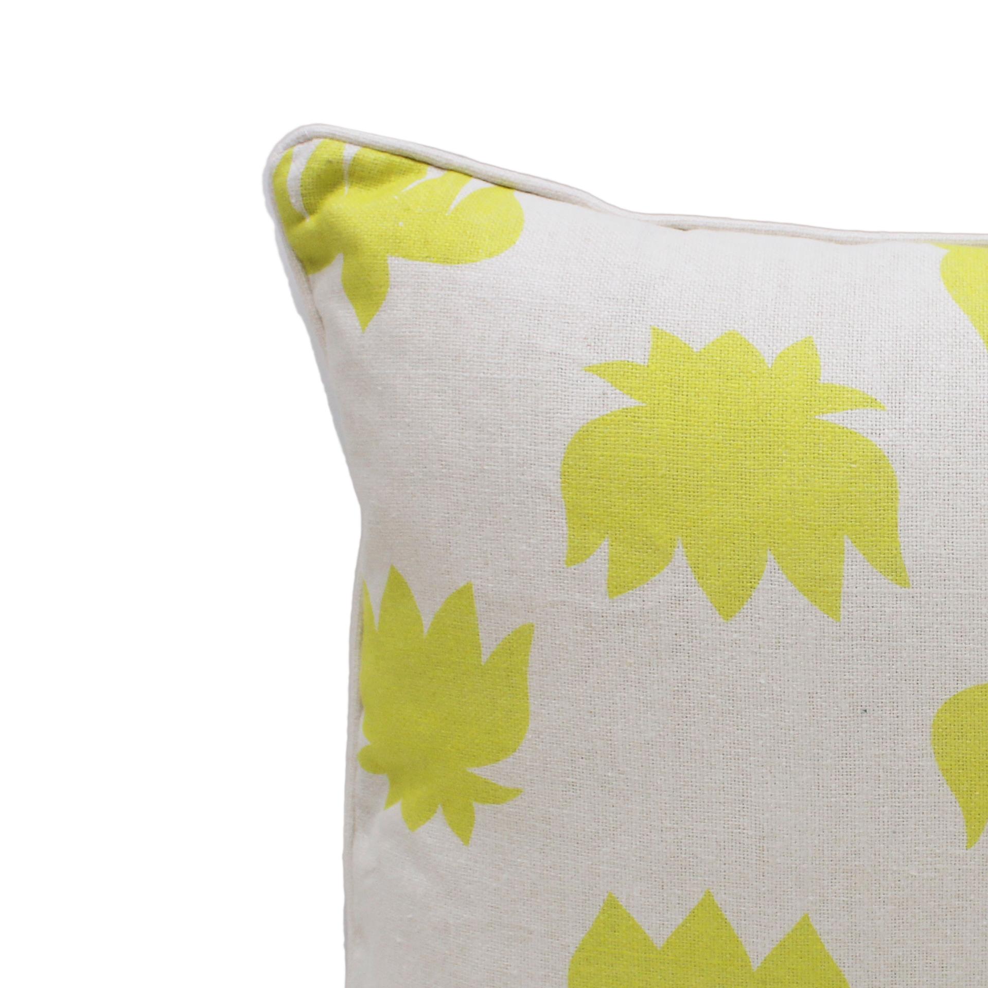 Fabric Contemporary Pillow in Linen and Flower Print For Sale