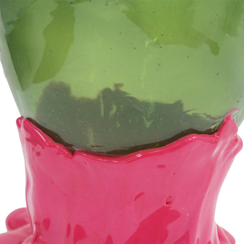 Resina Contemporary Pink and Green Resin Vase from the Fish Collection by Gaetano Pesce in vendita