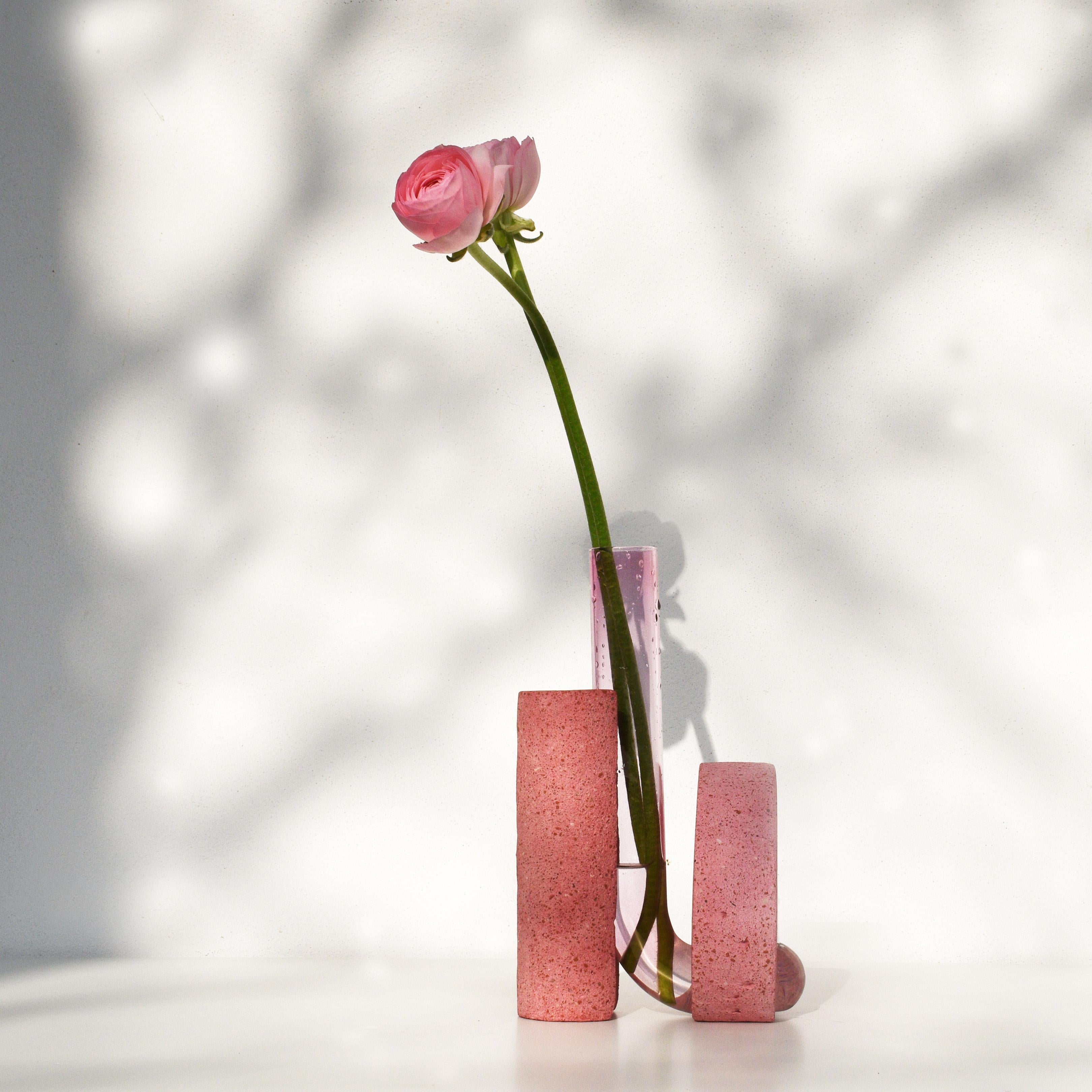 italien Contemporary Pink Stone & Glass by COKI en vente