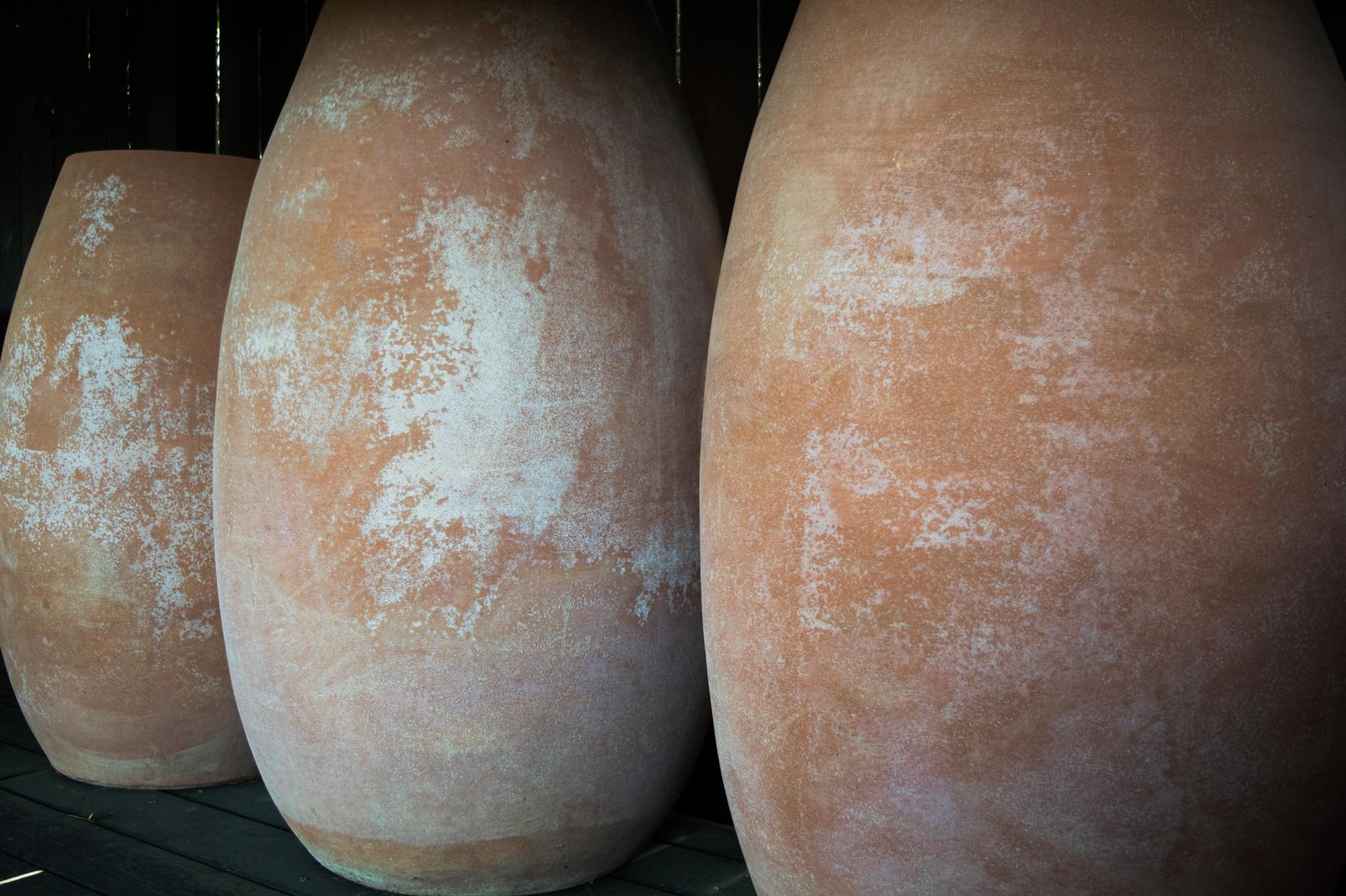 Poggi Ugo creates their collection of handmade terracotta using rudimentary tools and ancient techniques. Each pot requires an expert skillset to create and can take up to 120 days to complete. Due to the dense nature of impruneta terracotta, this
