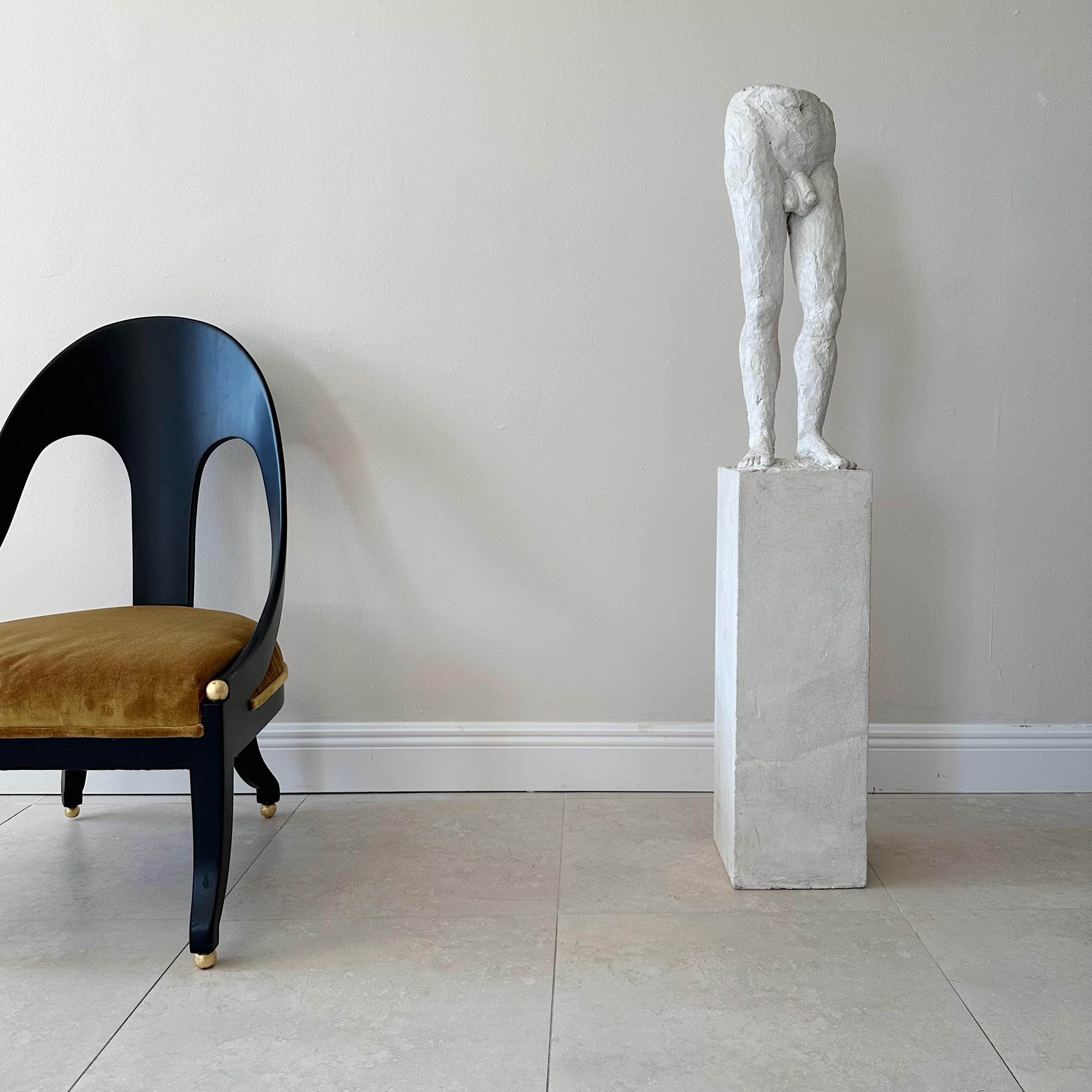 Zeitgenössische niedrigere Torso-Skulptur aus Gips und Zement von Orlando Chiang im Angebot 3