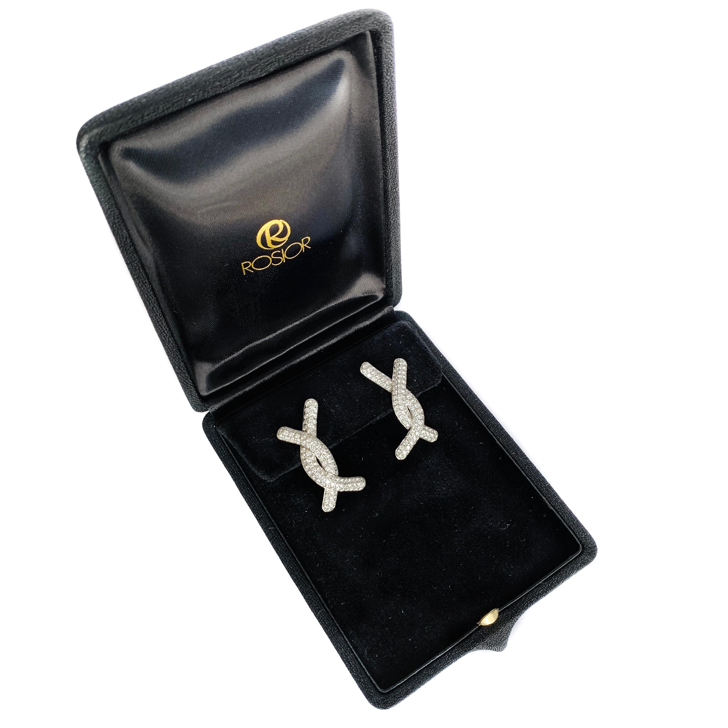 Taille ronde Pendants d'oreilles longs en platine et diamants de taille ronde de 3,81 cm en vente