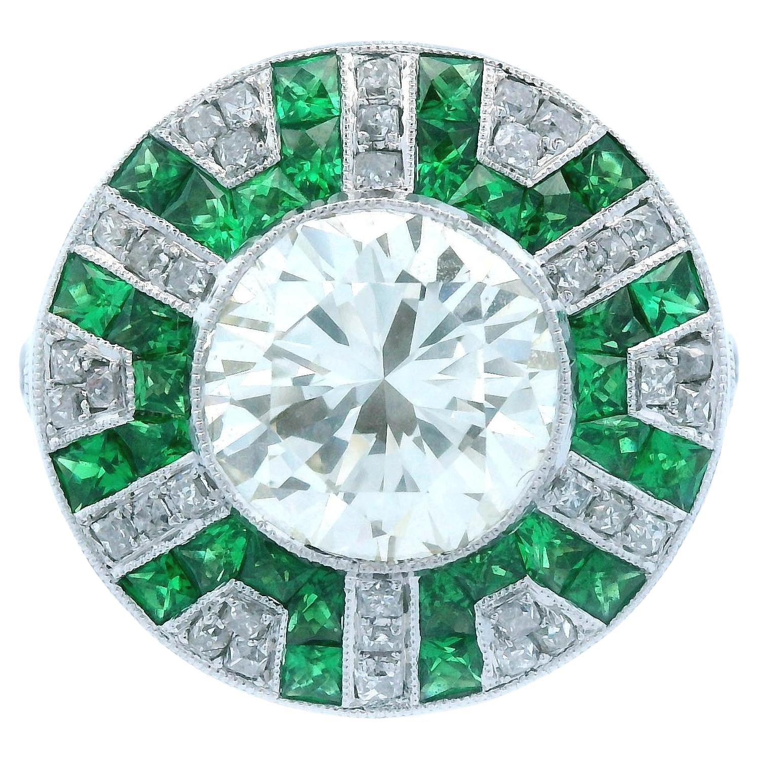 Platinum Tsavorite 2+ Carat  Diamond Ring For Sale