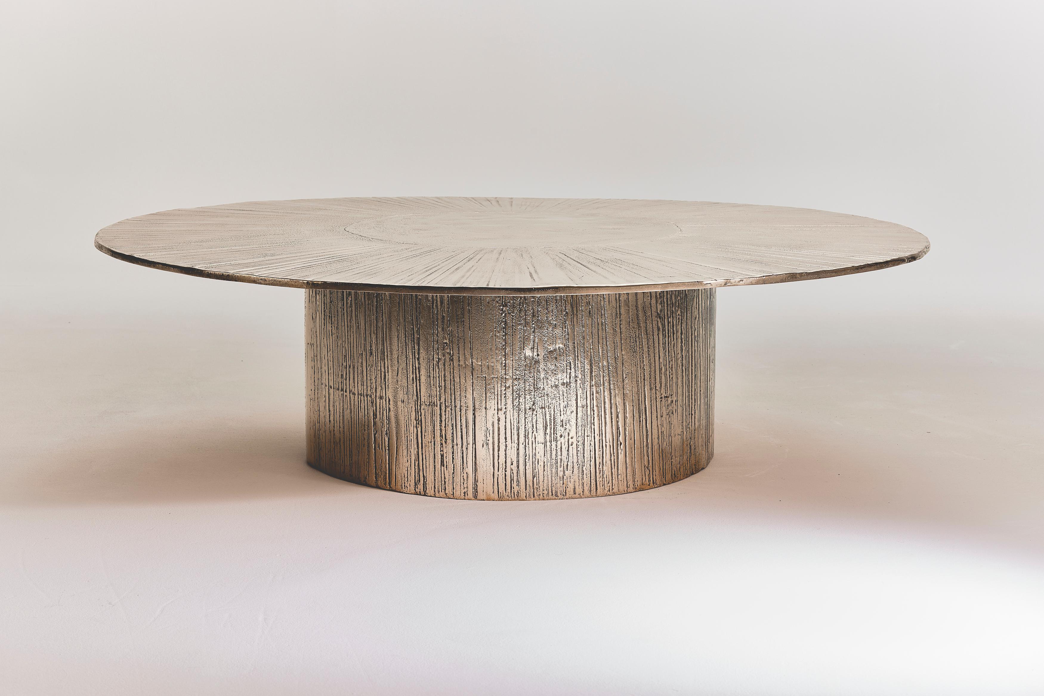 Post-Modern Contemporary Polished Bronze Round Coffee Table by Colo Studio, France For Sale