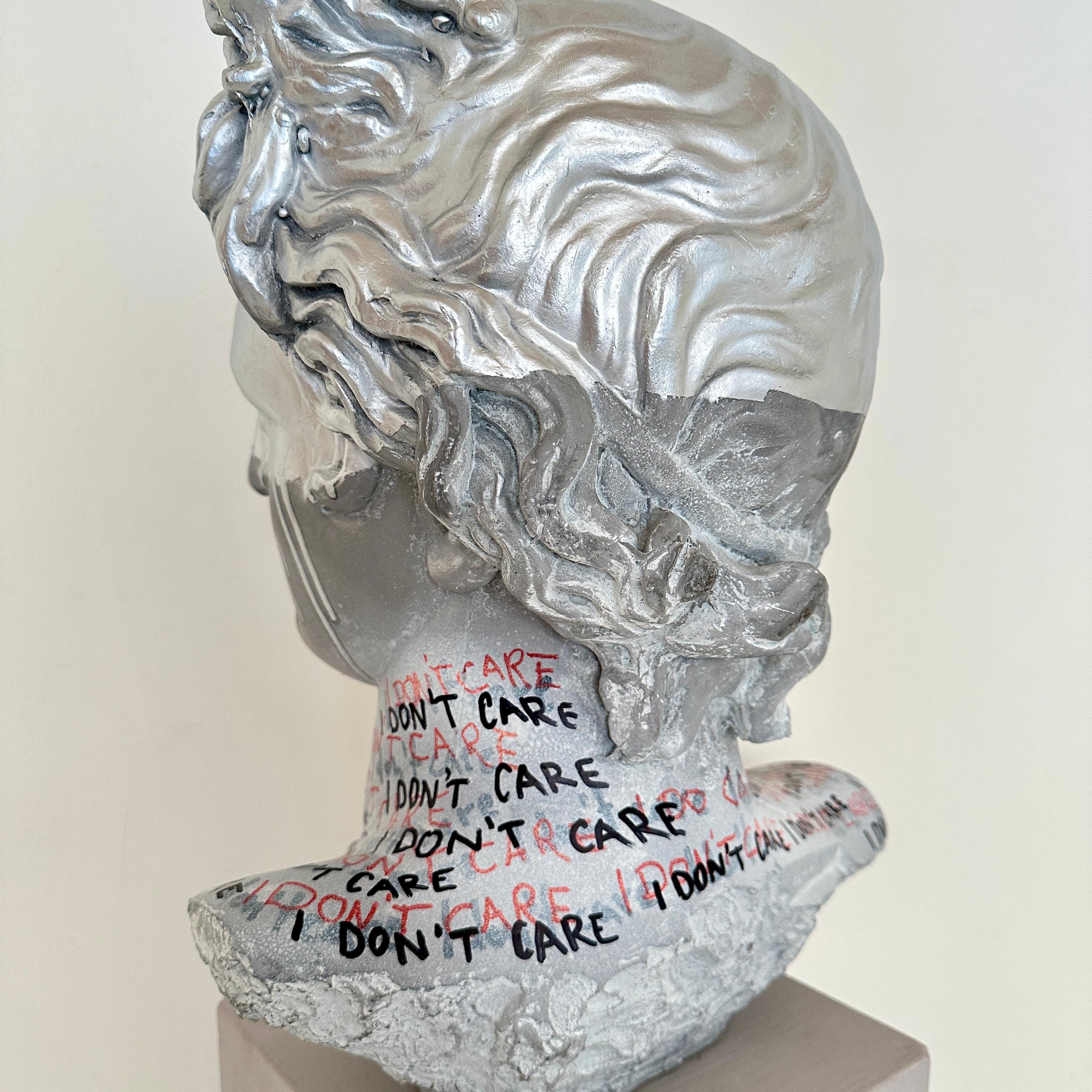 Contemporary Pop Art Bust in Concrete and Paint, Felix Bachmann 2024 For Sale 3