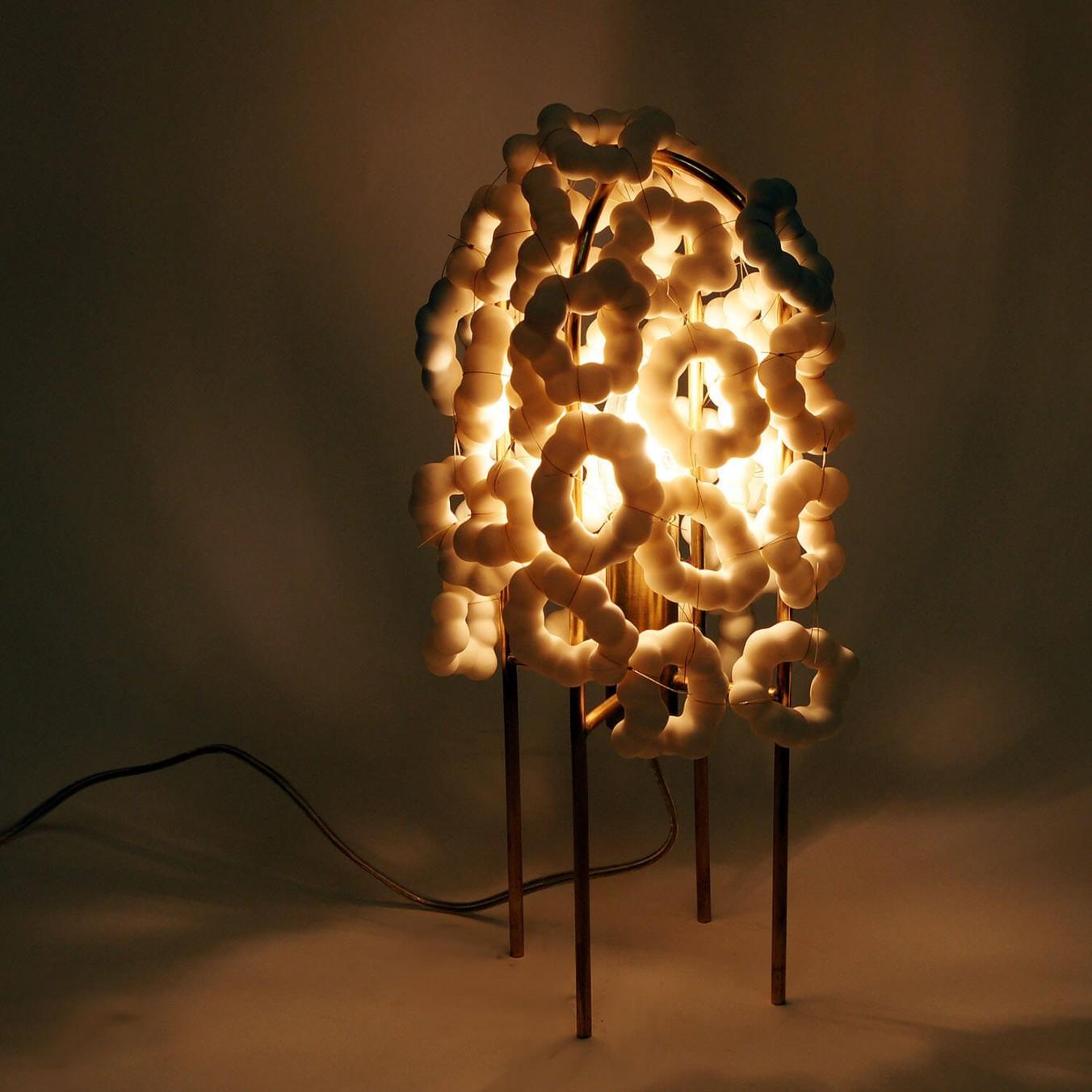 Contemporary Porcelain and Brass Table Lamp, Akoya Light by Johannes Hemann For Sale 1