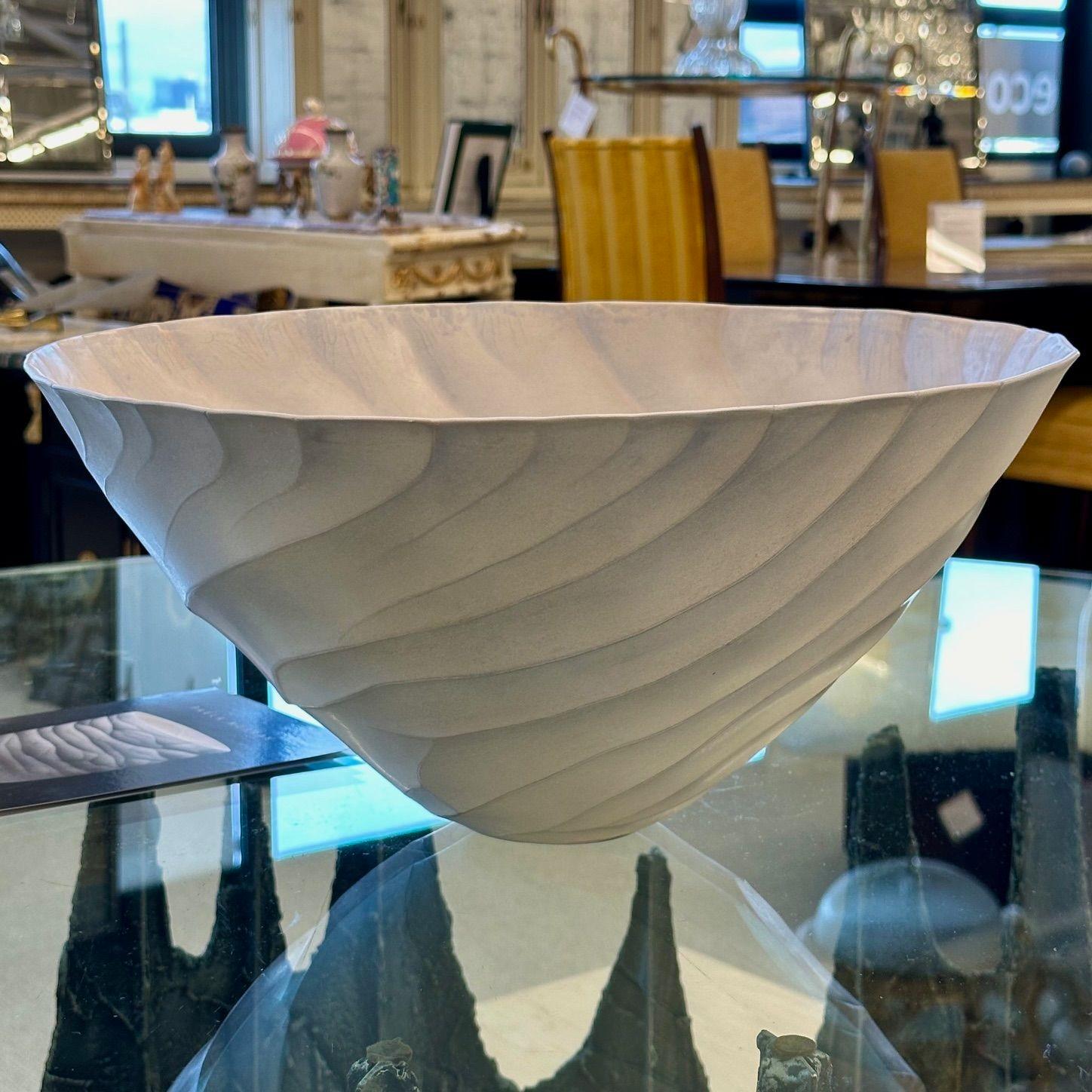 Paula Murray, Contemporary, Bowl, Ceramic, Baby Blue Porcelain, 2012 In Good Condition For Sale In Stamford, CT