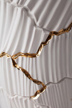 Contemporary Porcelain Vase Gold Kintsugi White Ceramic Hand-Painted Italy Fos