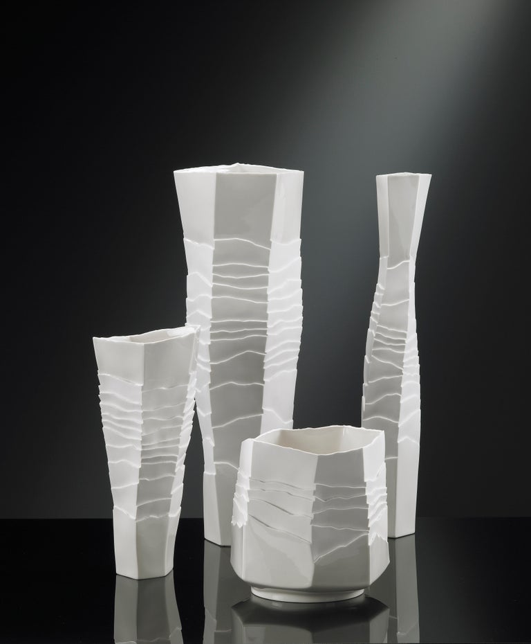 Cast Contemporary Porcelain Vase White Caspò Rocks Ceramic Hand-Painted, Italy FOS For Sale