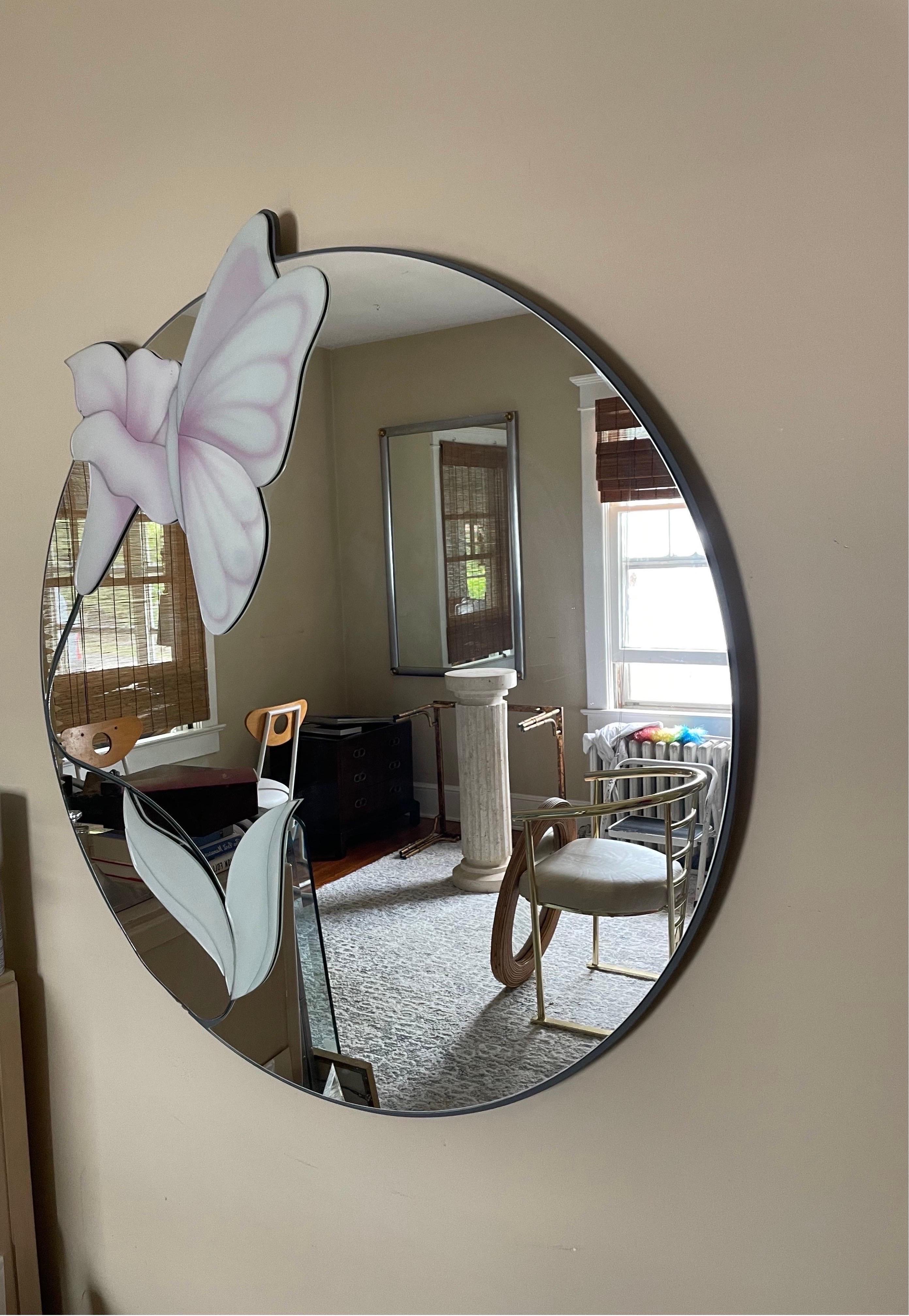 Postmoderne Miroir papillon à fleurs superposé contemporain post-moderne de David Marshall en vente