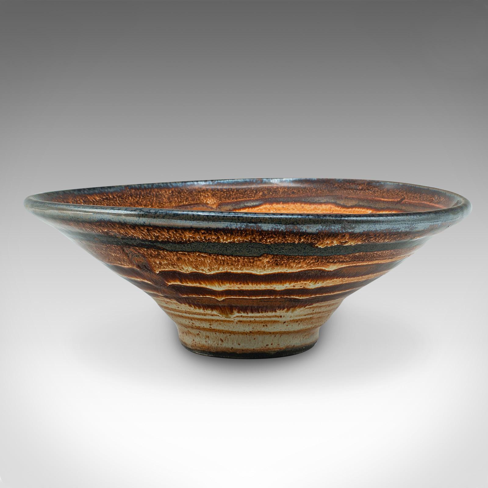 Britannico Piatto Potpourri contemporaneo, Inglese, Ceramica, Studio Pottery, Ciotola di servizio in vendita