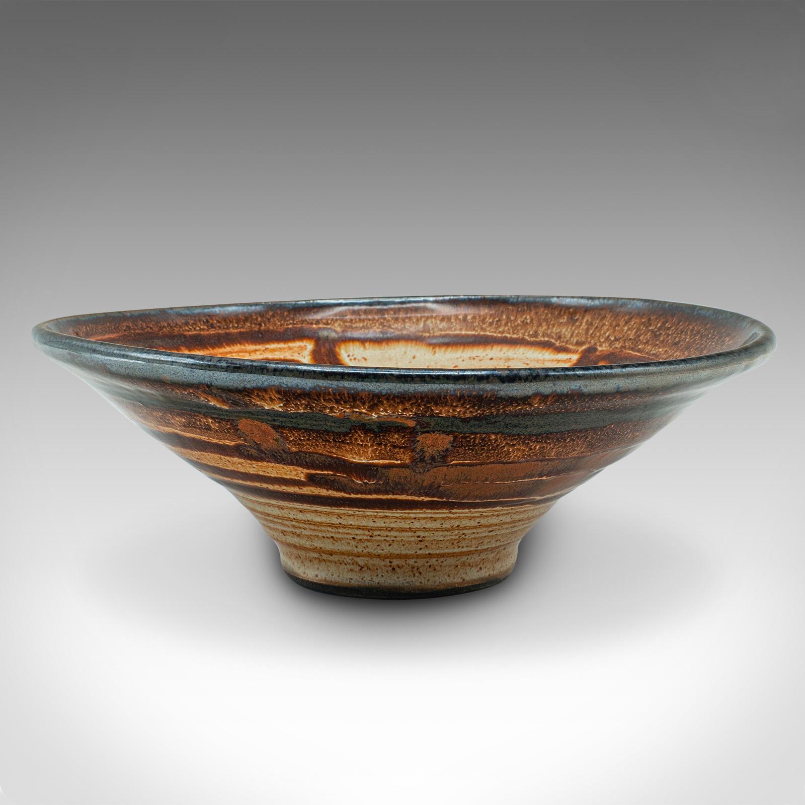 XXI secolo e contemporaneo Piatto Potpourri contemporaneo, Inglese, Ceramica, Studio Pottery, Ciotola di servizio in vendita