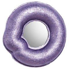 Miroir Chunk contemporain en aluminium pressé en Lila de Ward Wijnant