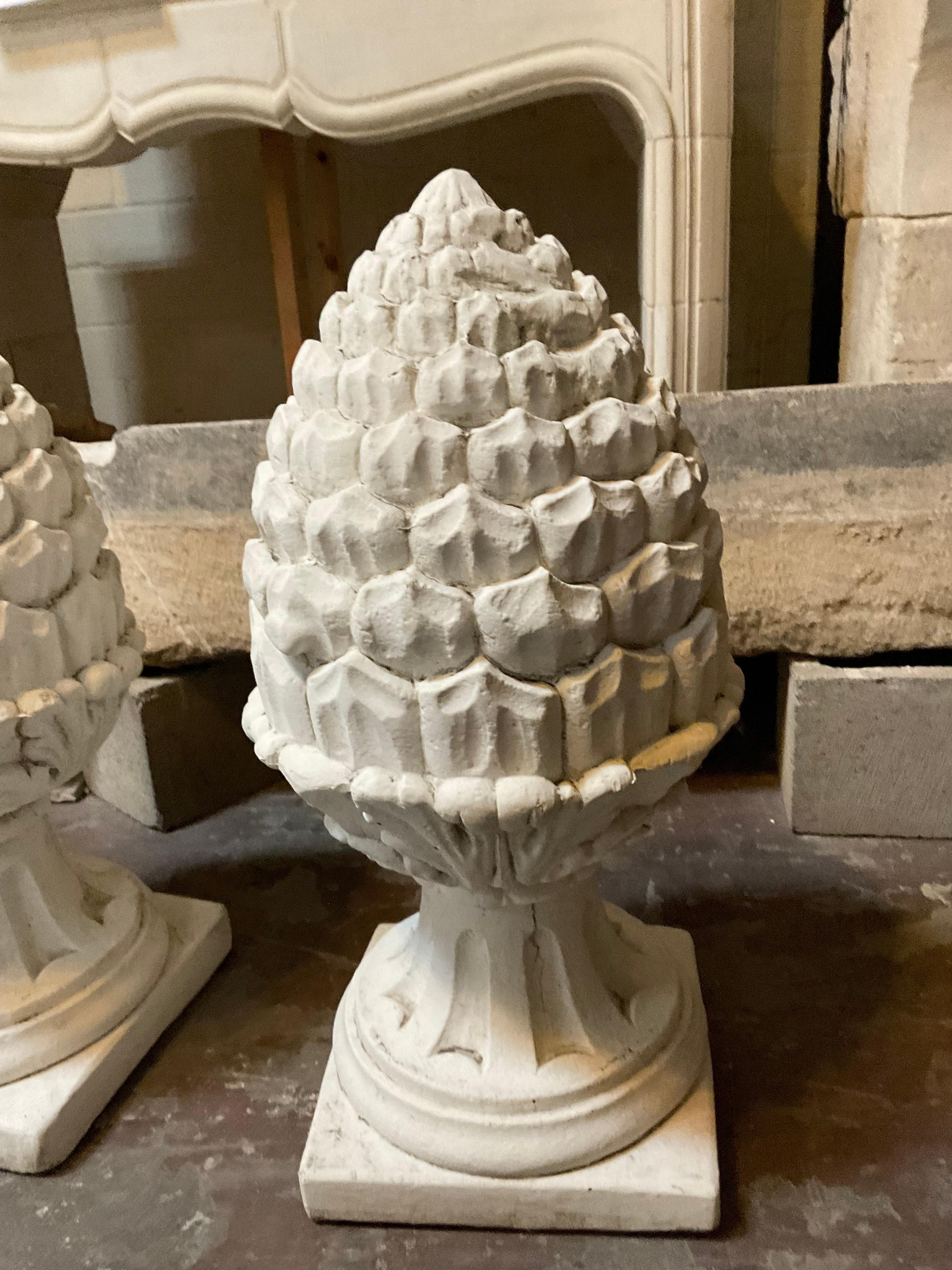 Here we have Medici style pressed limestone acorns, sold as individual pieces. An excellent piece for an entry way or backyard garden.