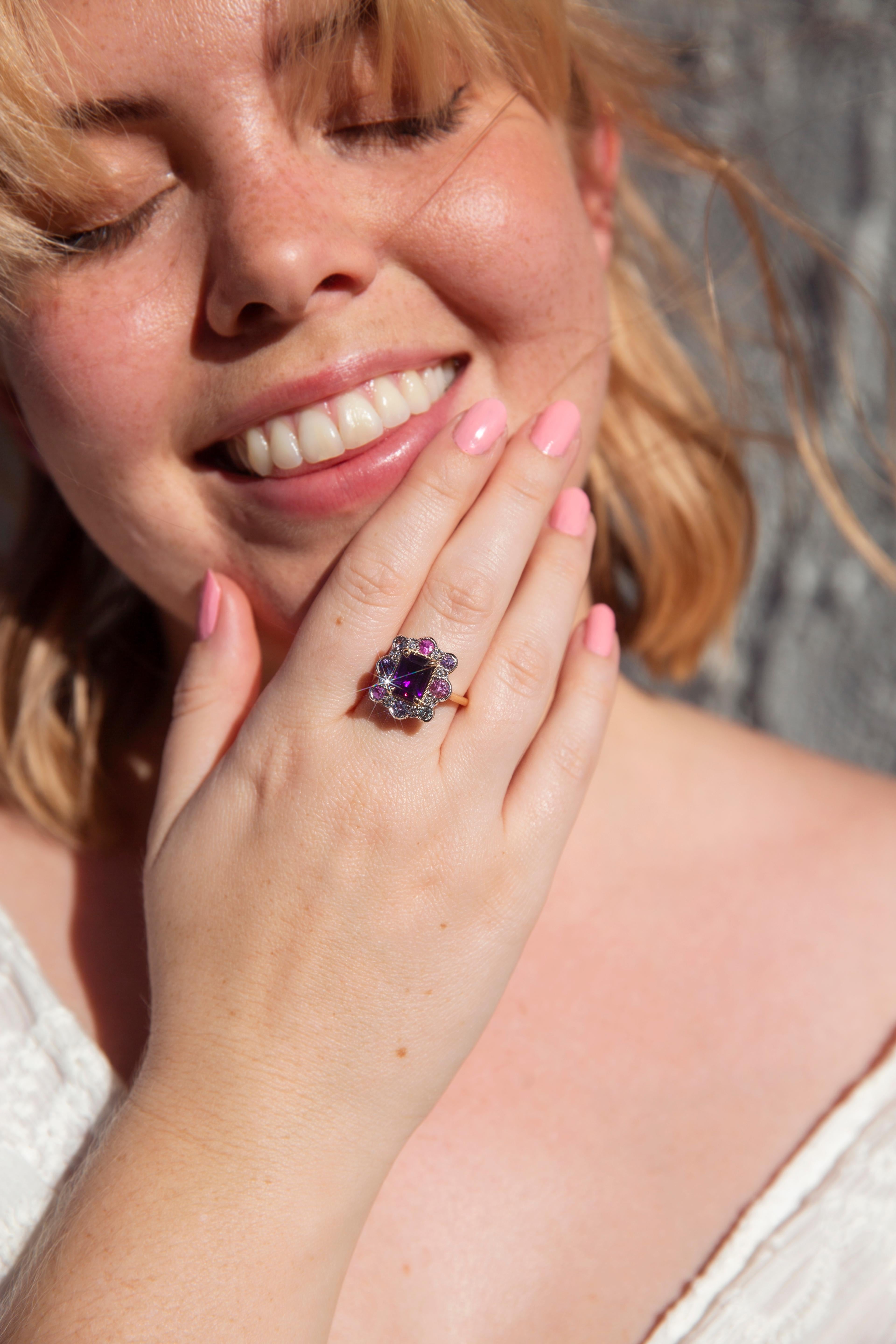Contemporary Purple Amethyst Sapphire and Diamond Cluster Ring 18 Carat Gold For Sale 1