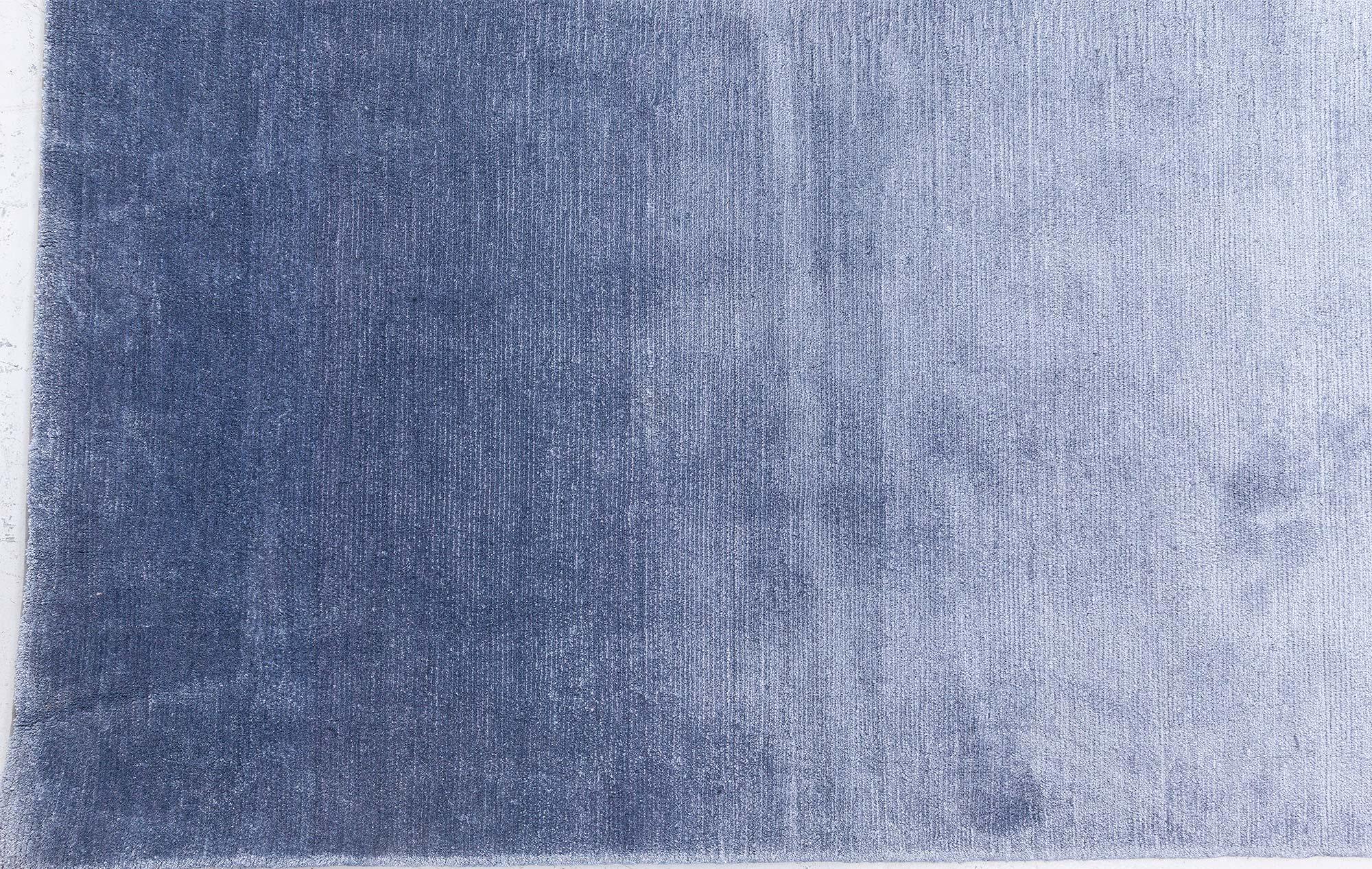 Tappeto contemporaneo in seta viola annodato a mano di Doris Leslie Blau In condizioni Nuovo in vendita a New York, NY