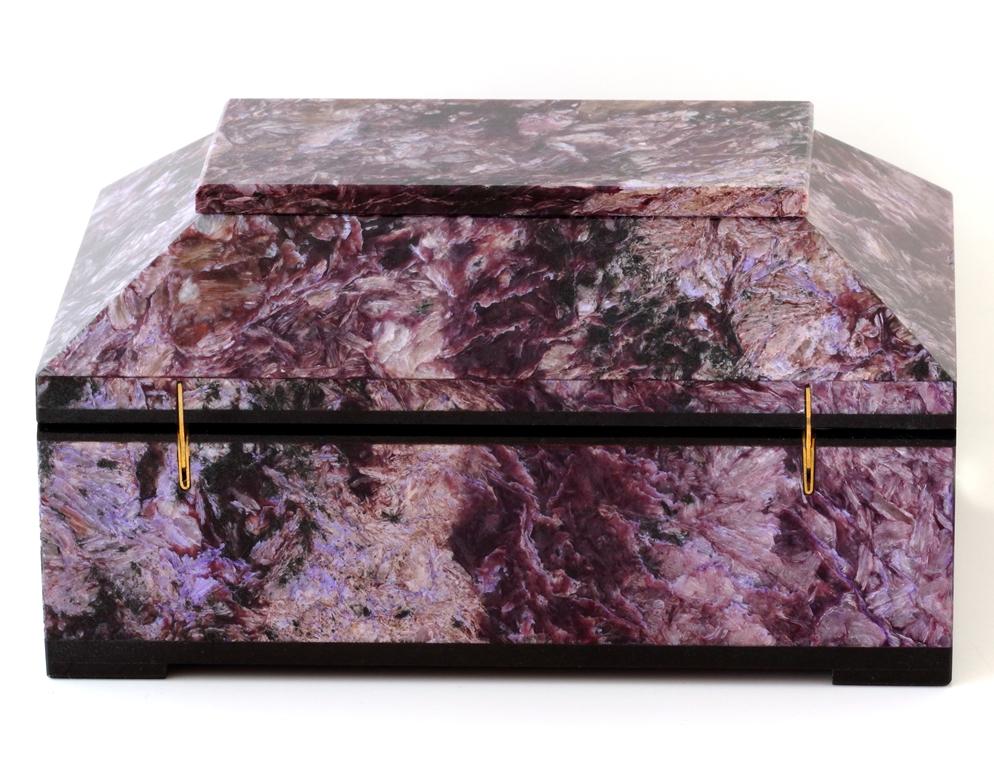 Contemporary Purple Lilac Charoite Box with Hinged Lid 2