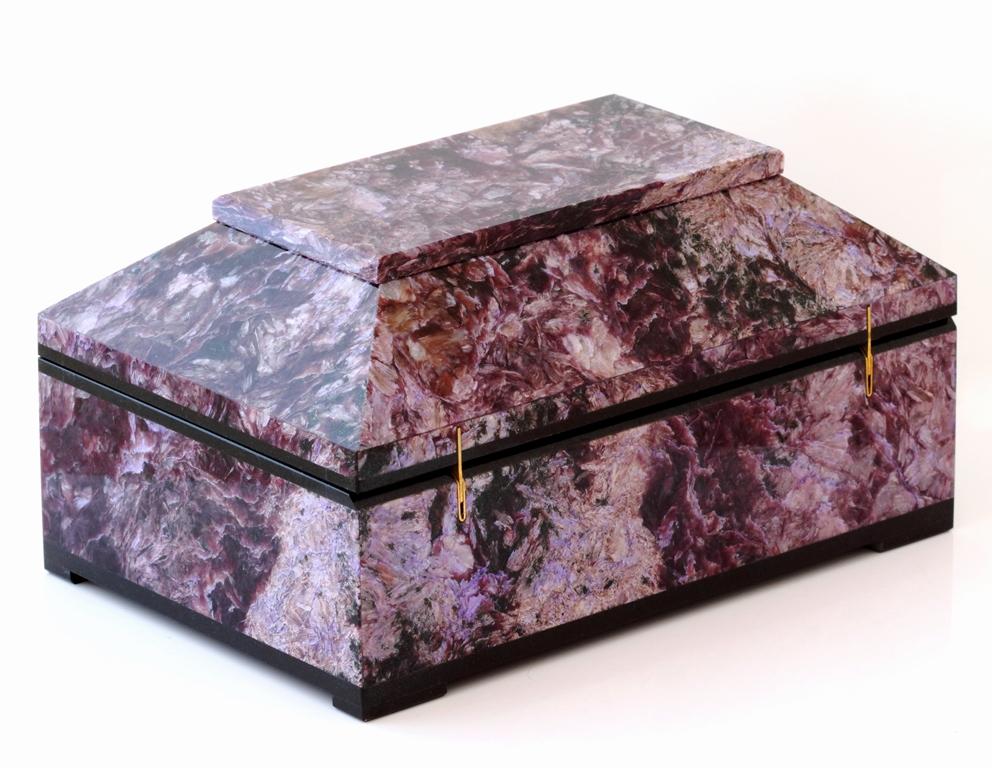 Contemporary Purple Lilac Charoite Box with Hinged Lid 3