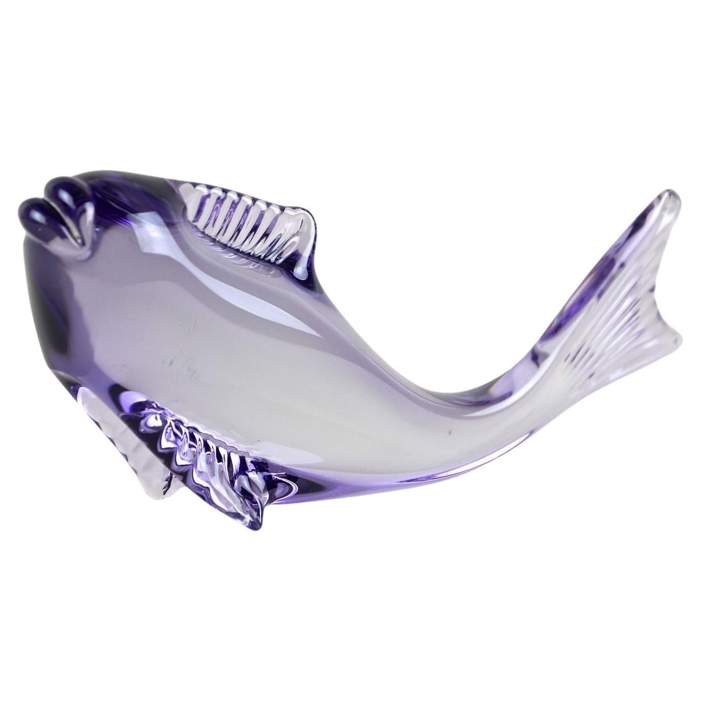 Poisson contemporain en verre de Murano violet, Italie vers 1970