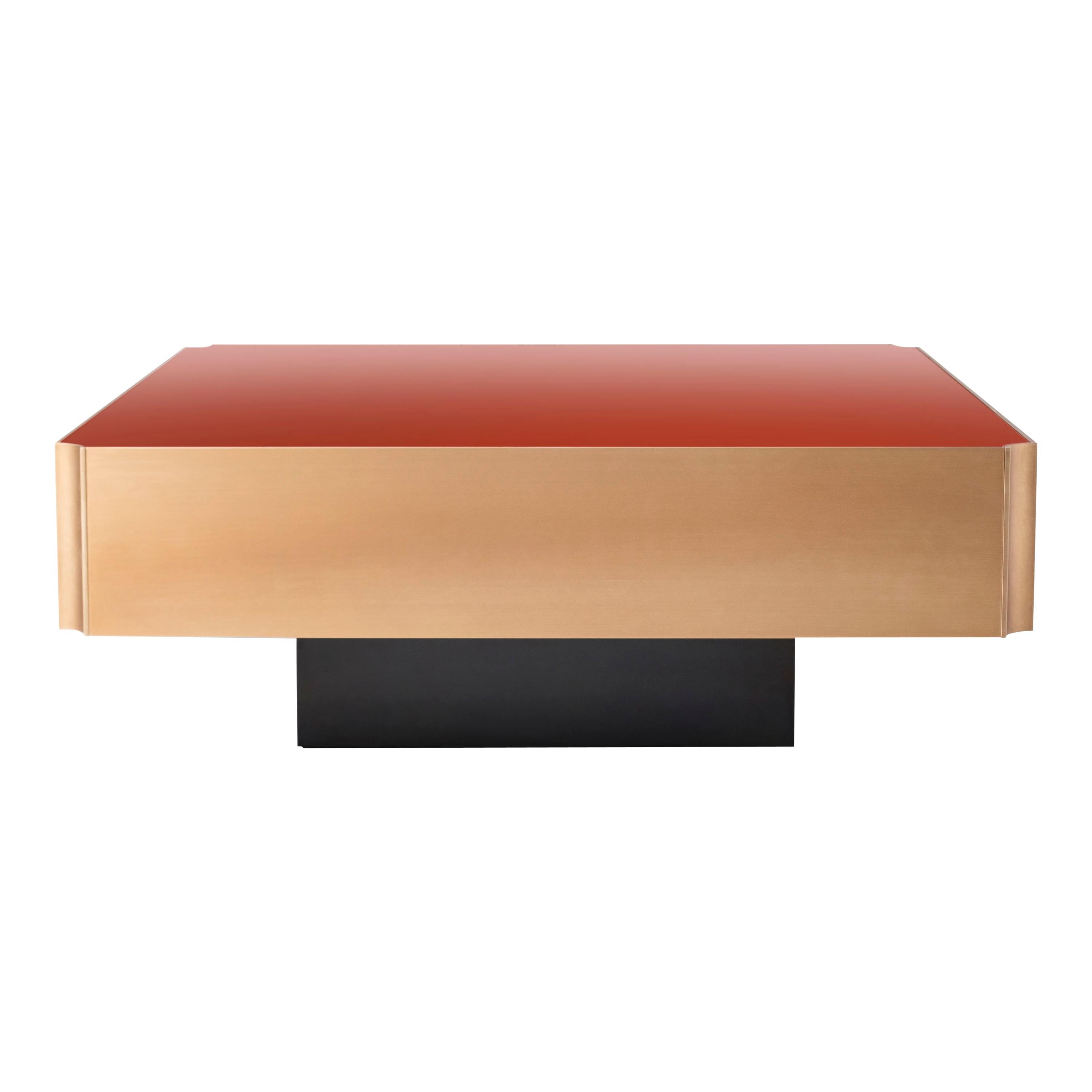 Contemporary QD17 Coffee Table with Walnut Wood and Brass Details For