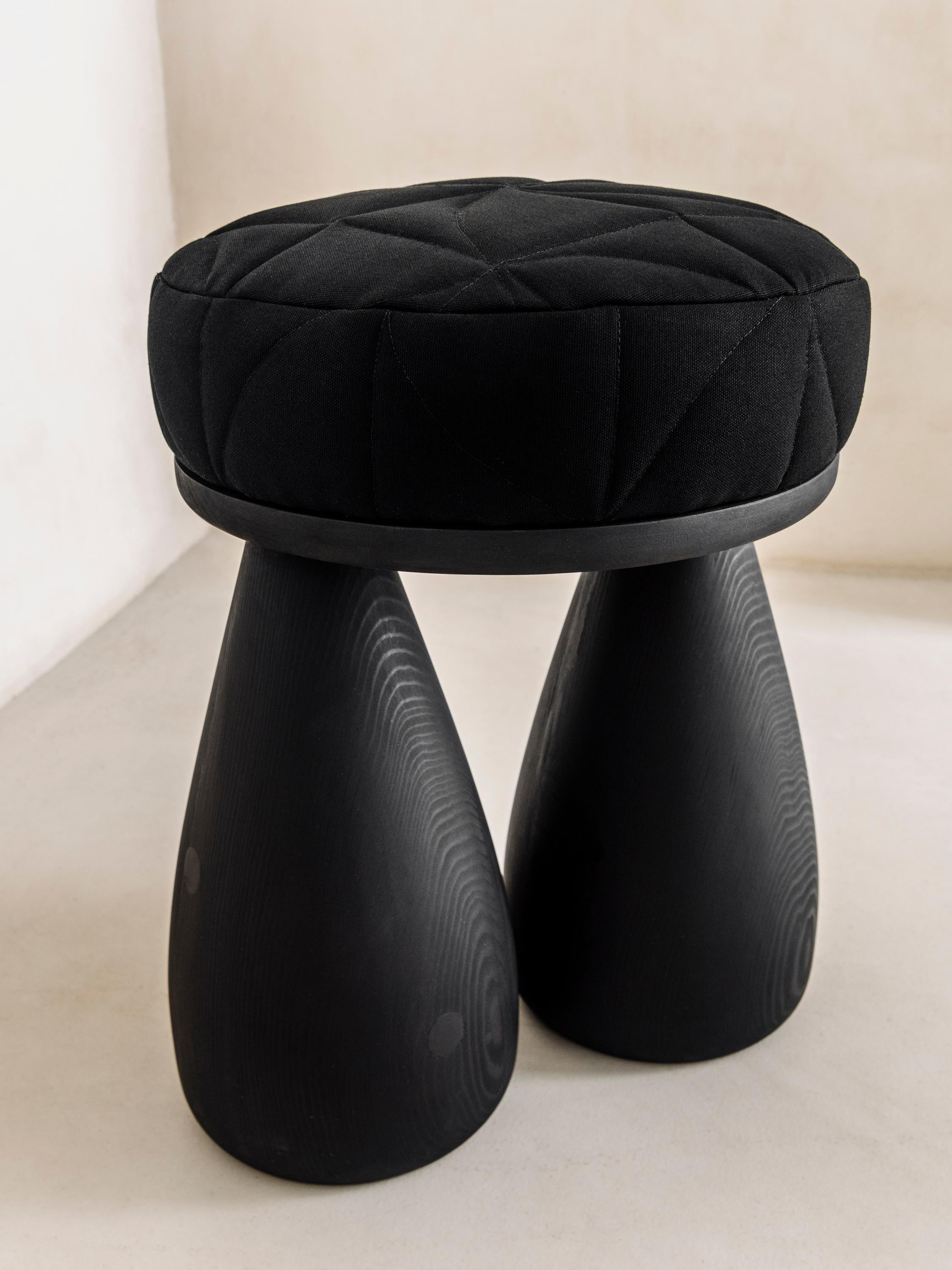Américain Tabouret matelassé AM Contemporary en vente