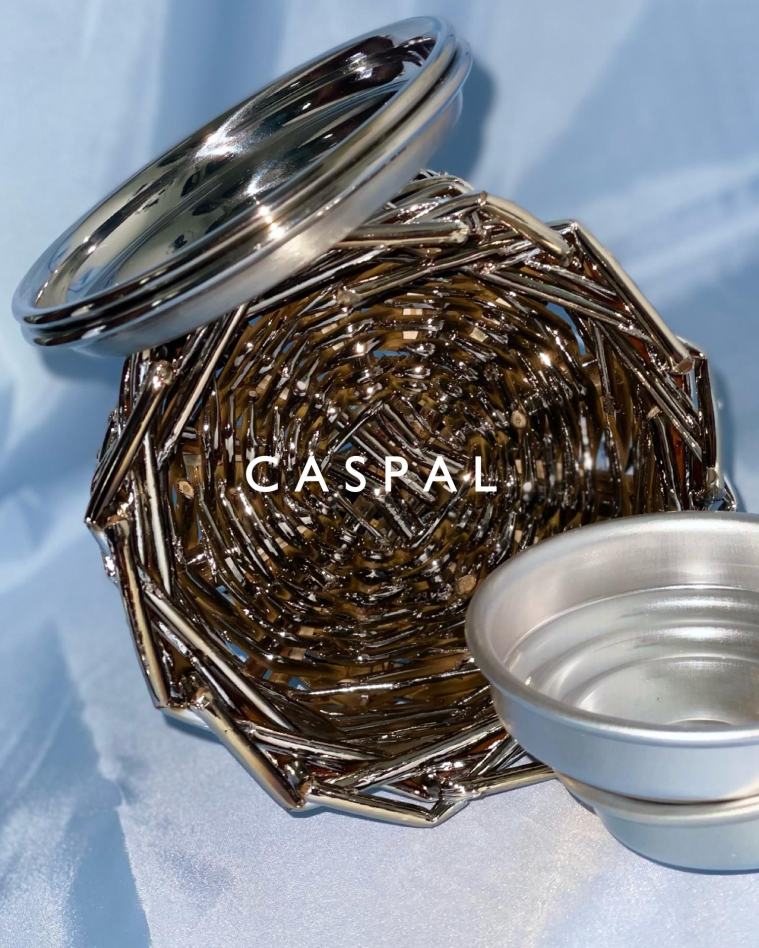 Panier MINI contemporain en rotin fait main en saule plaqué, Made in Italy, en stock en vente 1