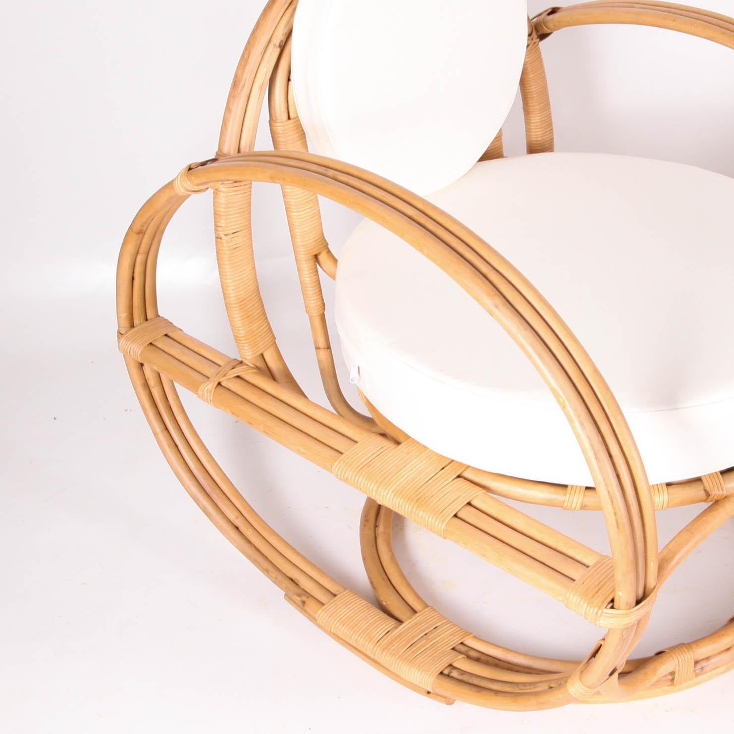 Contemporary Rattan Hoops Armchairs In Excellent Condition For Sale In Isle Sur Sorgue, FR