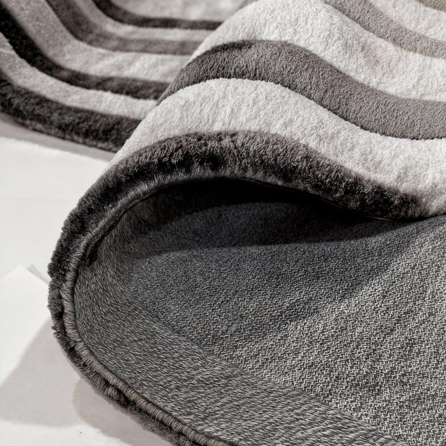 Alfombra Rectangular Contemporánea Motivo Floral Geométrico Rojo Oscuro, Blanco, Negro Portugués en venta