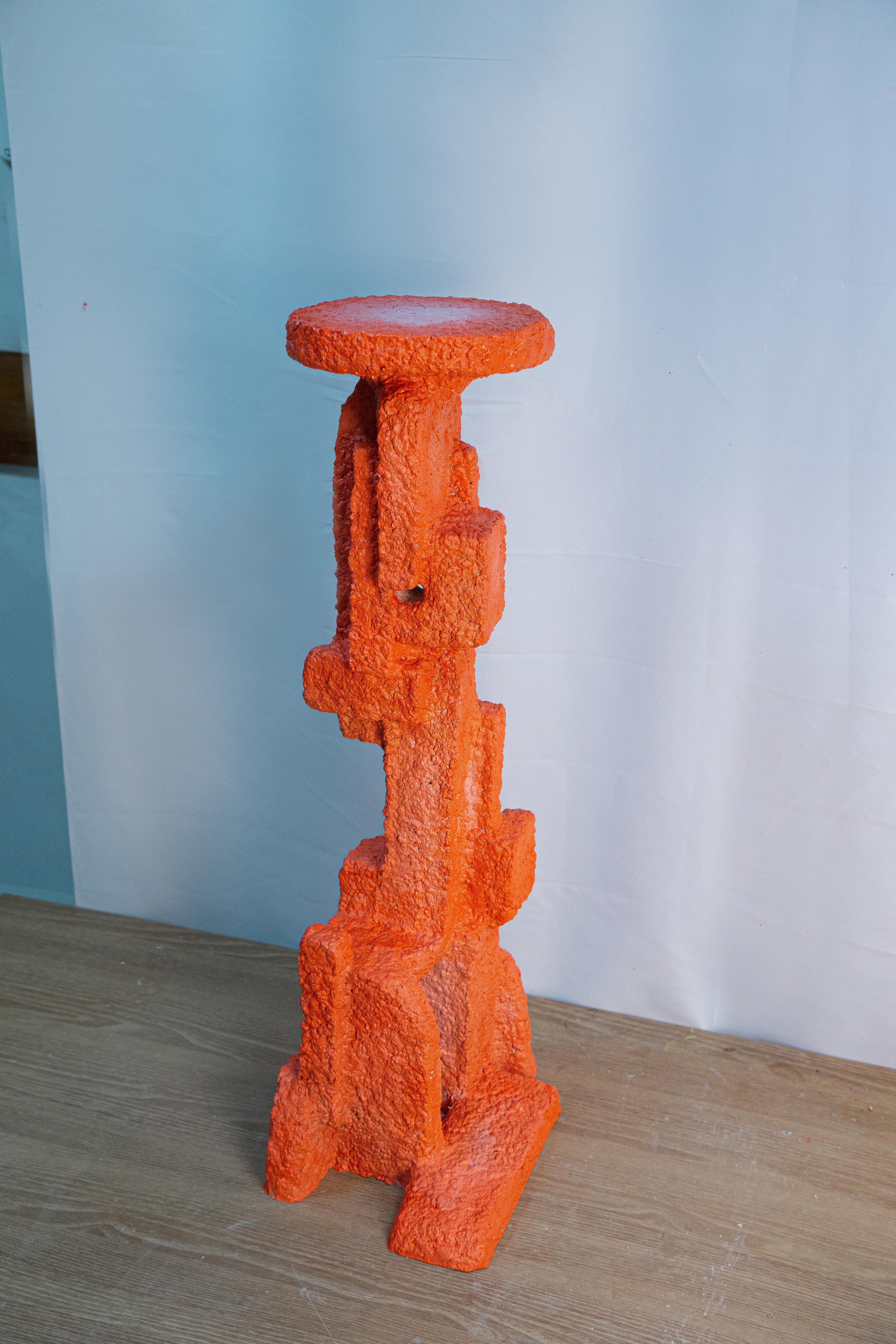 Contemporary Red Figure Side Table in Paper Pulp For Sale 1