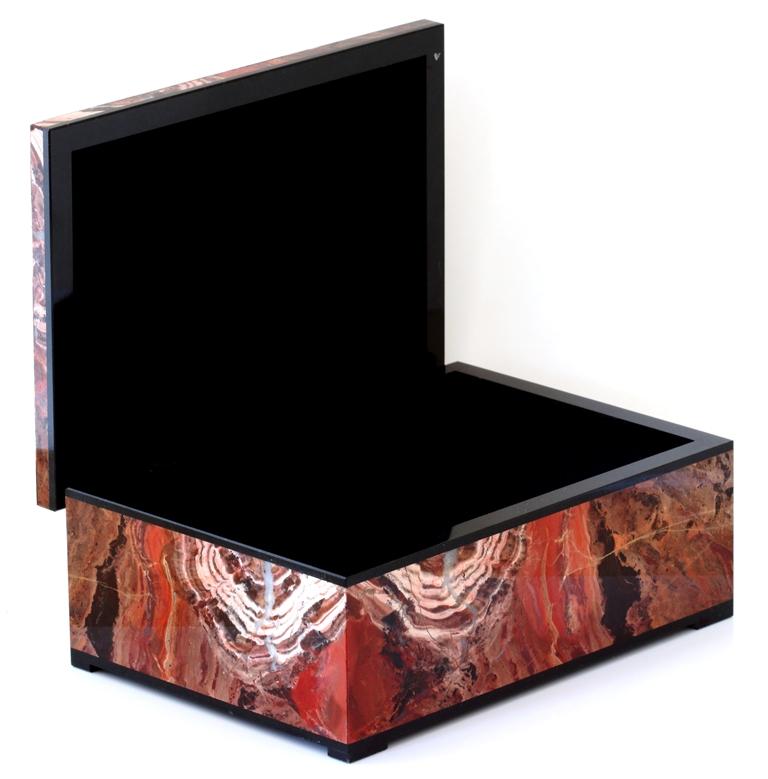 Contemporary Red Jasper Box with Hinged Lid 1