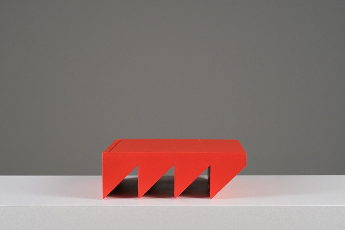 Estantería Acero Rojo Lacado Diseño Contemporáneo Coleccionable ZIG ZAG de Max Enrich en venta 8