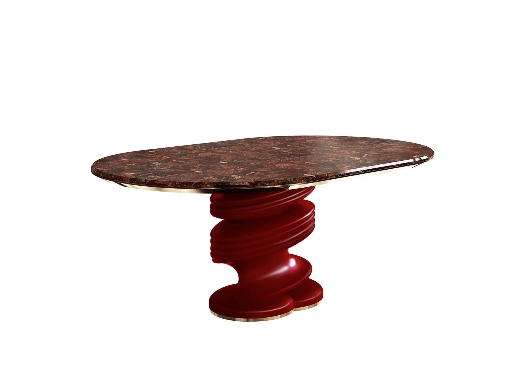 Portugais Table de salle à manger contemporaine ovale en marbre Levanto rouge avec base laquée en rouge en vente