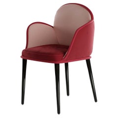 Chaise de salle à manger contemporaine en velours rouge avec pieds noirs