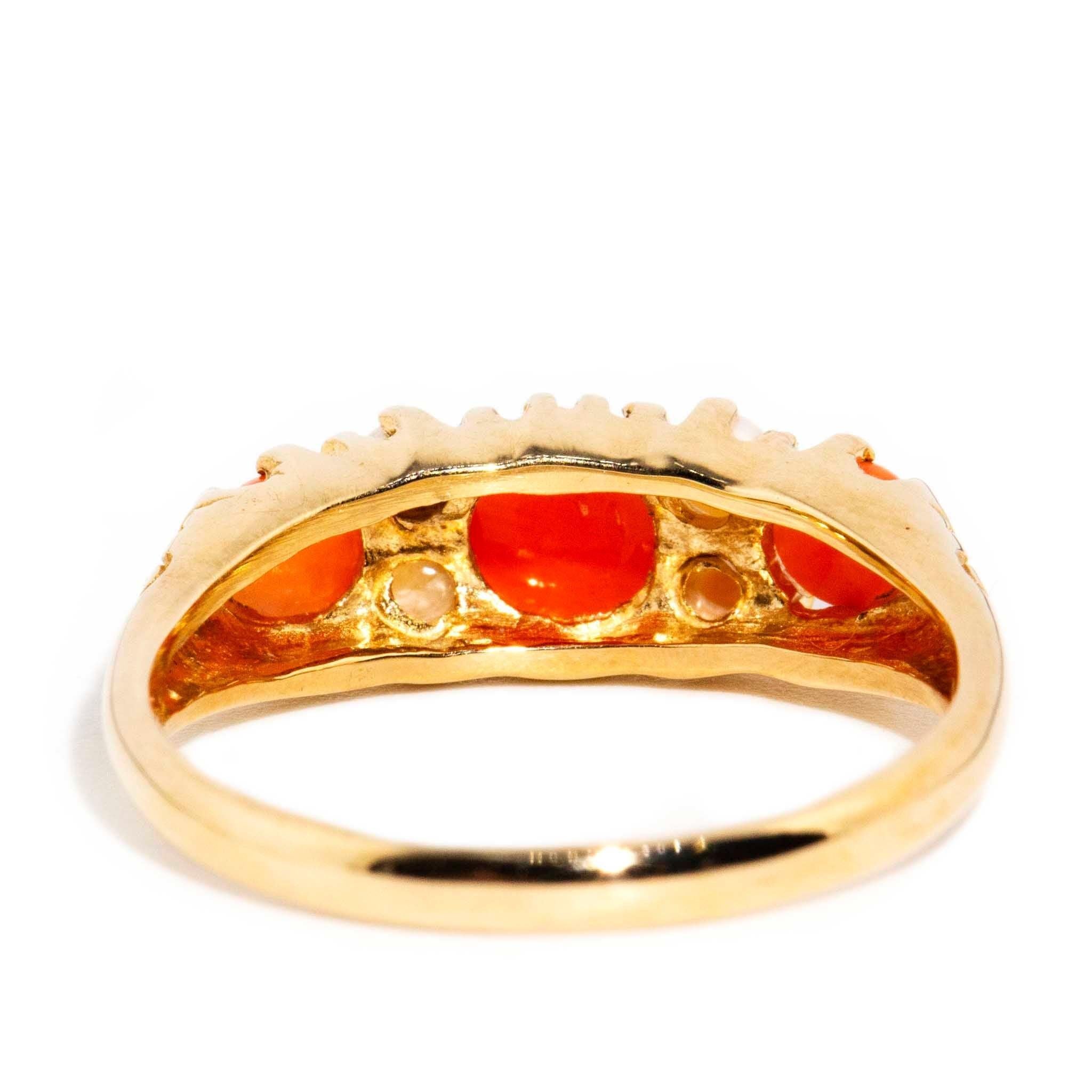 Contemporary Reddish Orange Coral & Seed Pearl Ring 9 Carat Yellow Gold For Sale 2