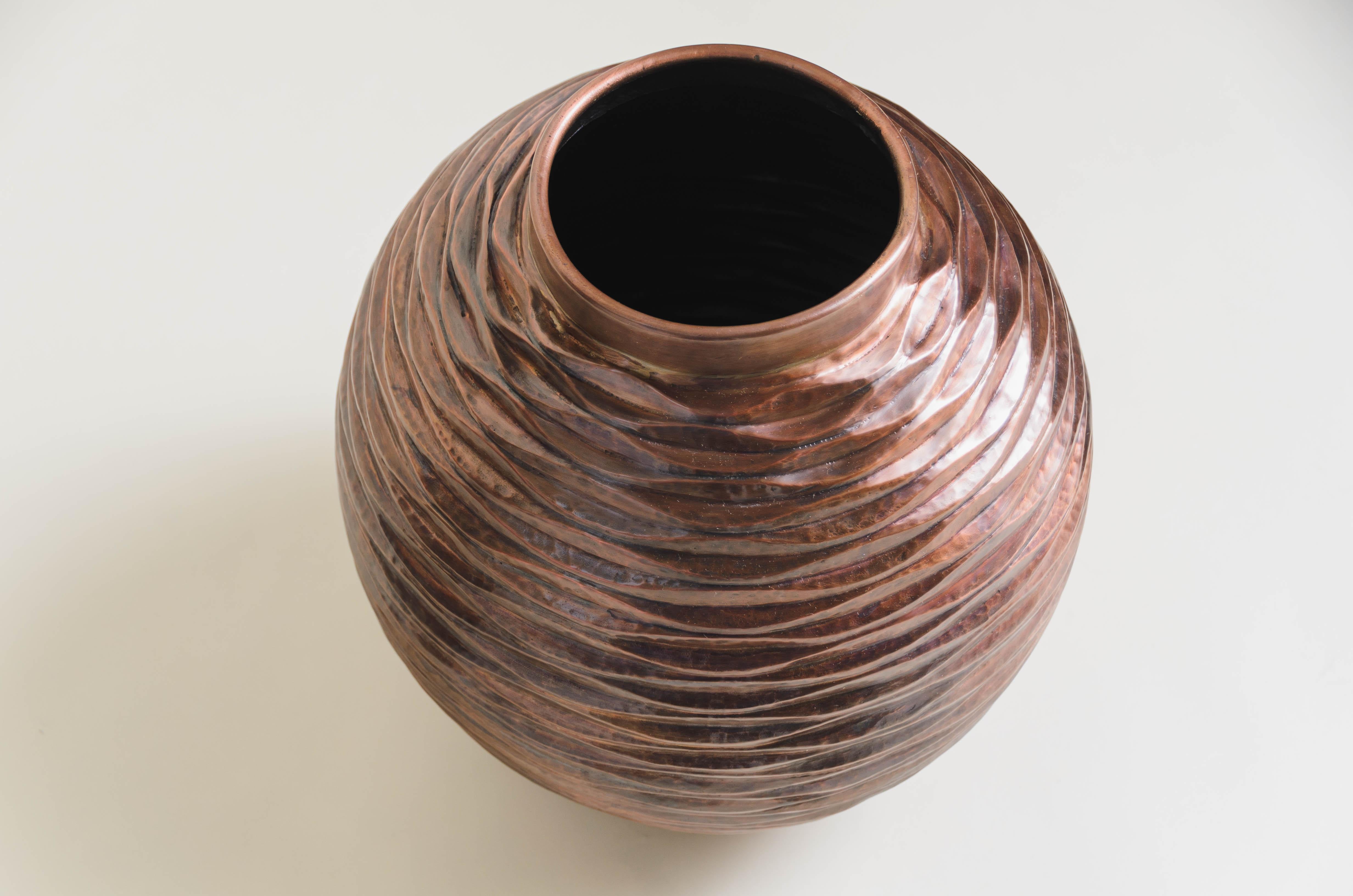 Modern Contemporary Repousse Ju Wen Jarlet in Antique Copper by Robert Kuo For Sale