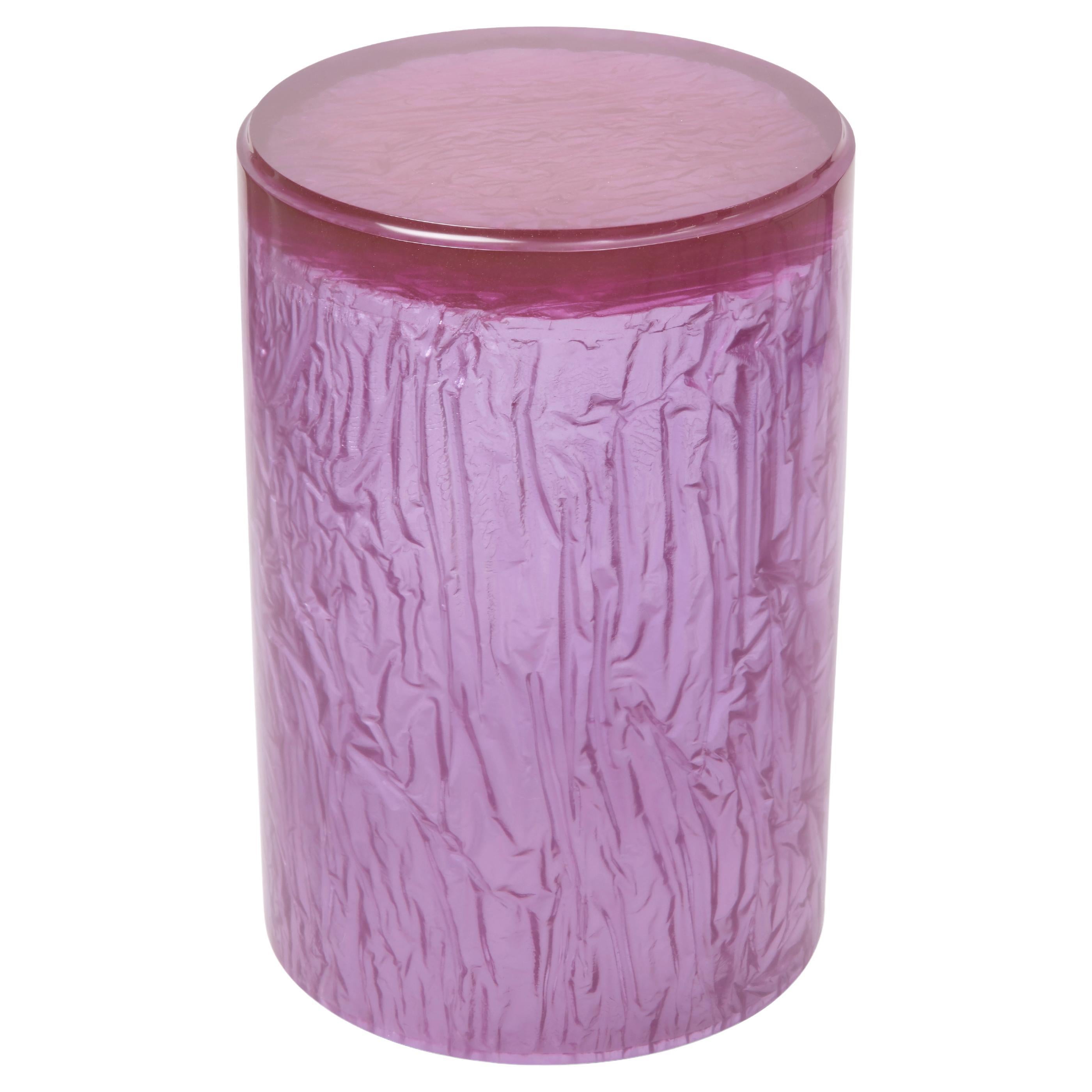 Table d'appoint ou tabouret contemporain en résine acrylique mauve pourpre par Natalie Tredgett en vente
