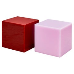 Comodino contemporaneo in resina, Sabine Marcelis Candy Cube, Pesca