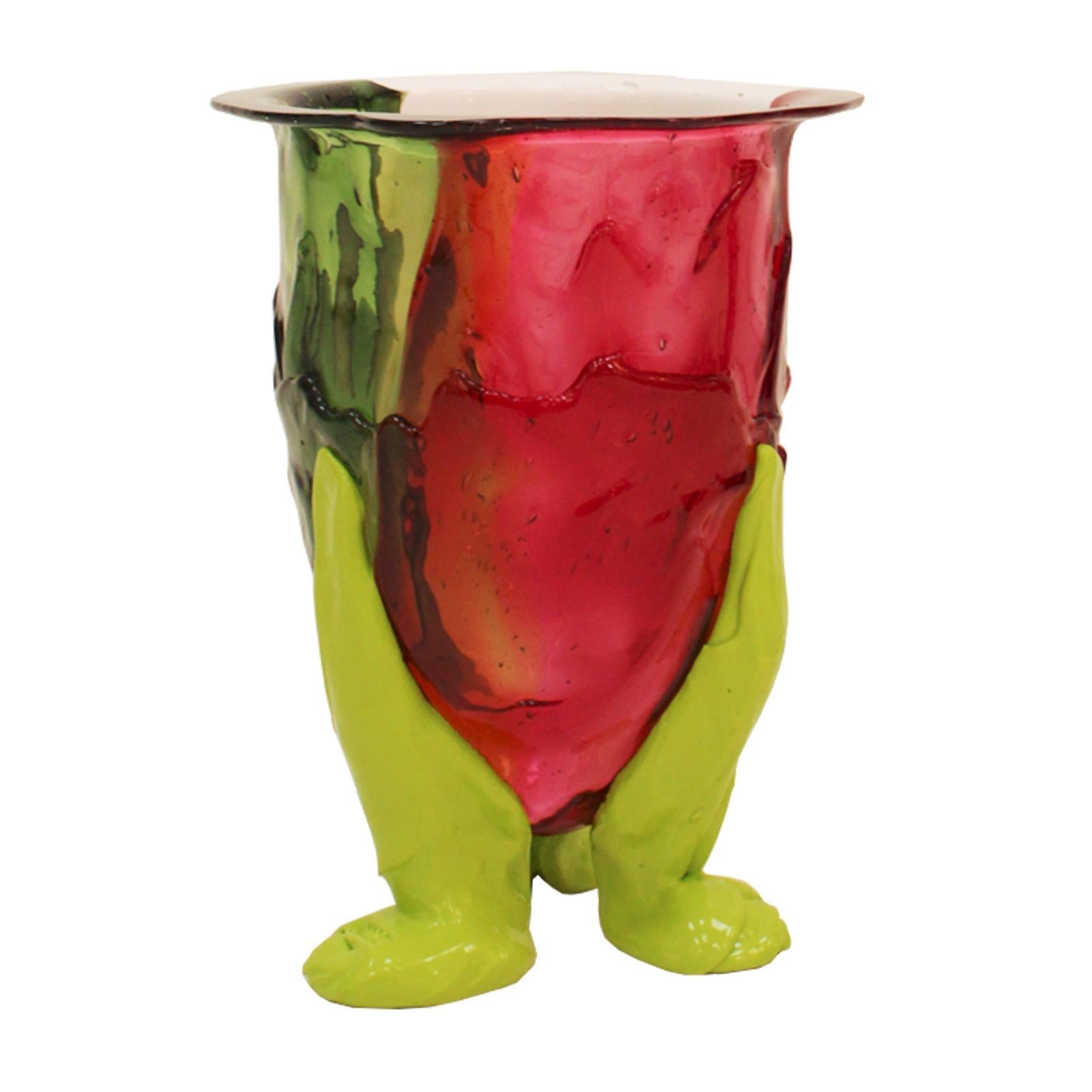 Contemporary vase designed by Gaetano Pesce in 1995 and edited by Fish Design. Made of colored soft resin. Unique piece. Italy

Bibliography

Pabellón Rosa. Gaetano Pesce. Catálogo de la exposición (Milán, octubre de 2007).